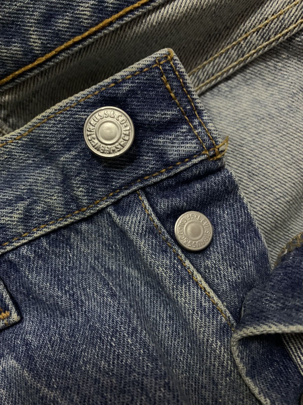 Levi's Vintage Clothing 💥Vintage 90s Levis 501xx Kurt Cobain Distressed Size US 31 - 5 Thumbnail