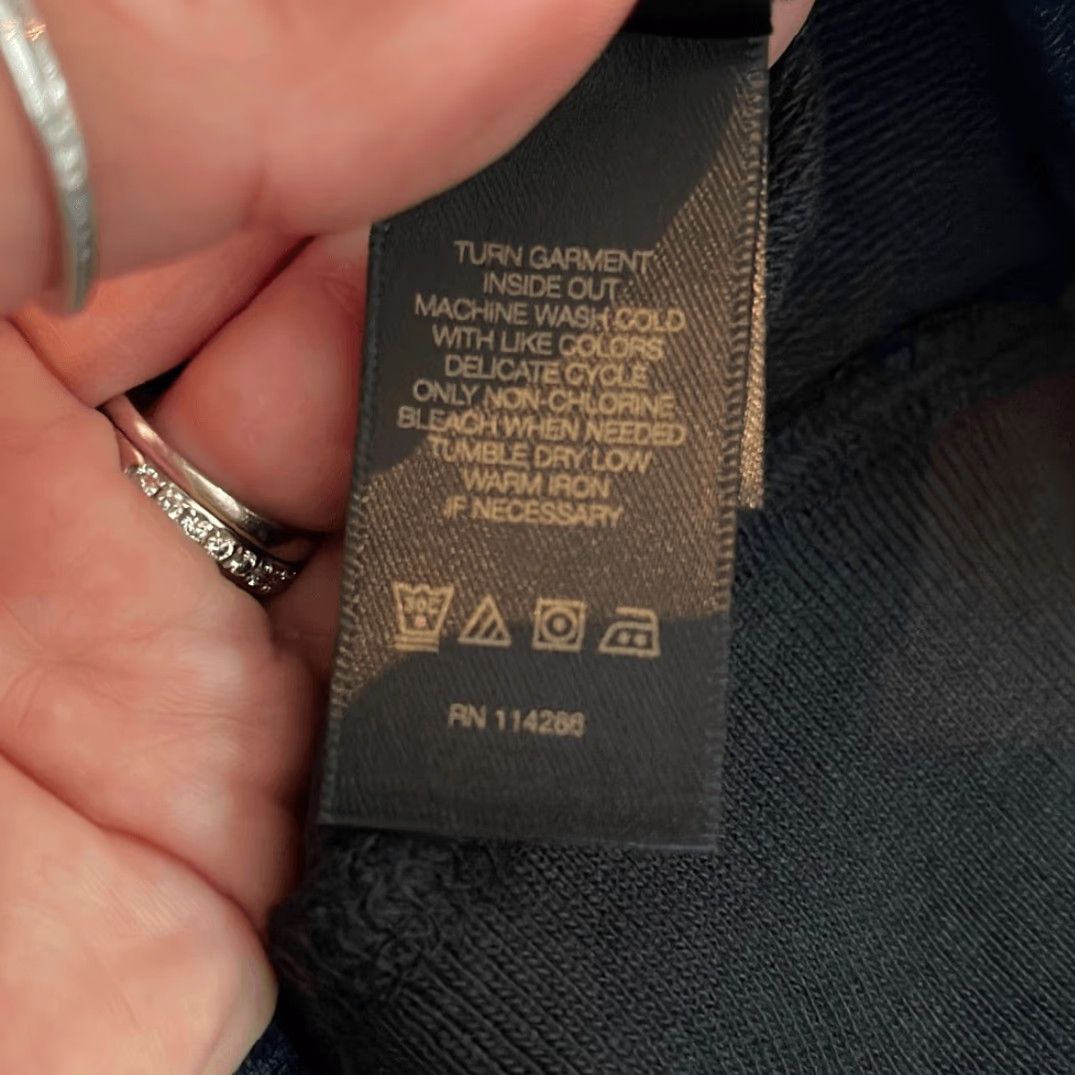 Frye VINTAGE? (No) The Frye Company Circle Logo Black Hoodie Women XS New with tags Size XS / US 0-2 / IT 36-38 - 5 Thumbnail