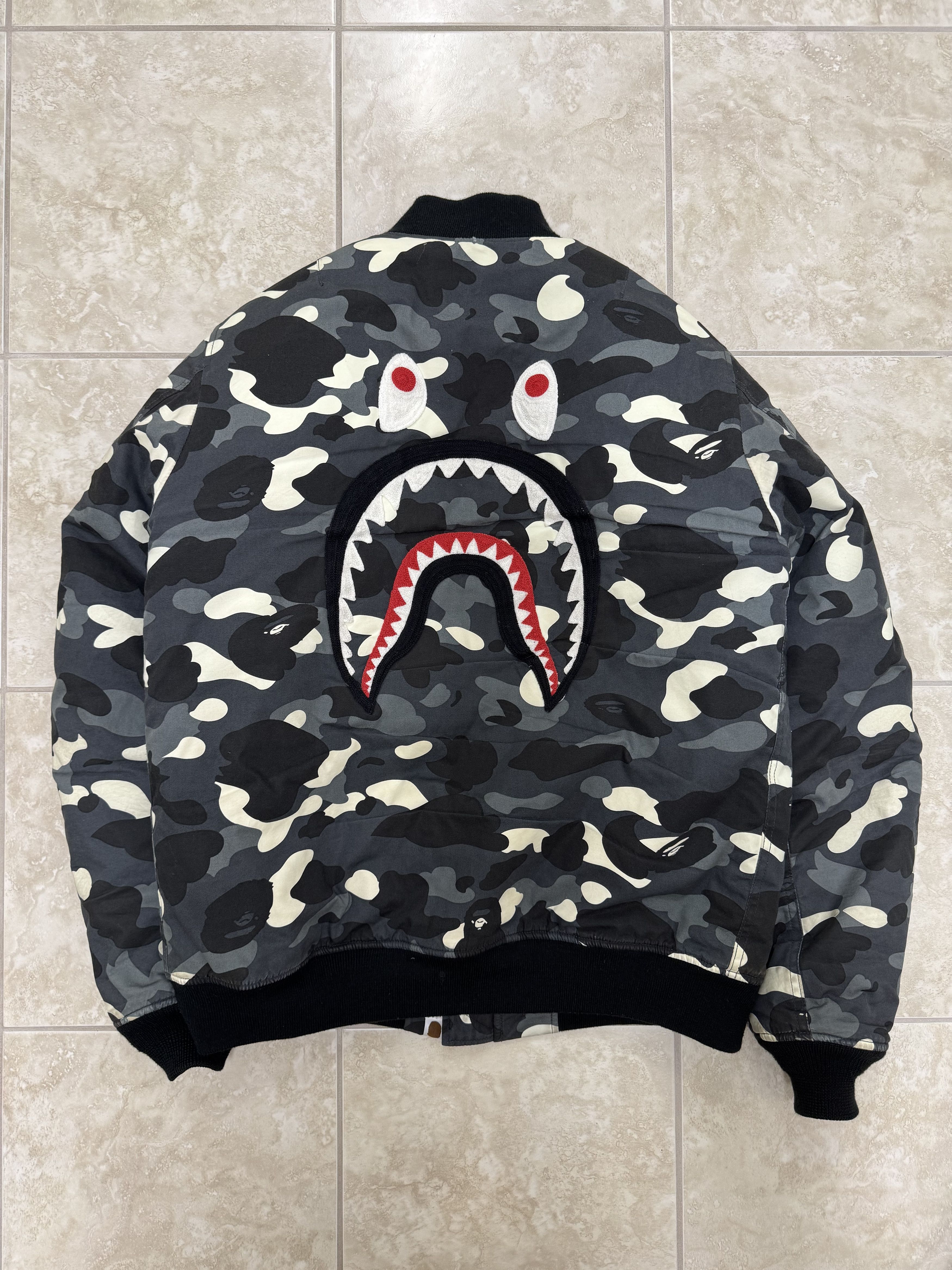 Bape Bape Grey Camo Shark Bomber Jacket Size US L / EU 52-54 / 3 - 2 Thumbnail