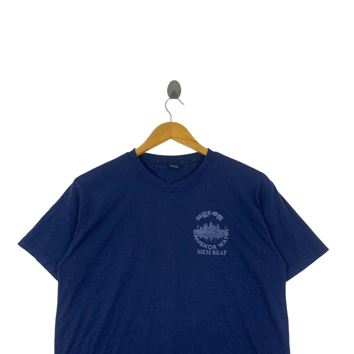 Vintage Vintage ANGKOR WAT CAMBODIA Cultural Tee Shirt Size US M / EU 48-50 / 2 - 2 Thumbnail