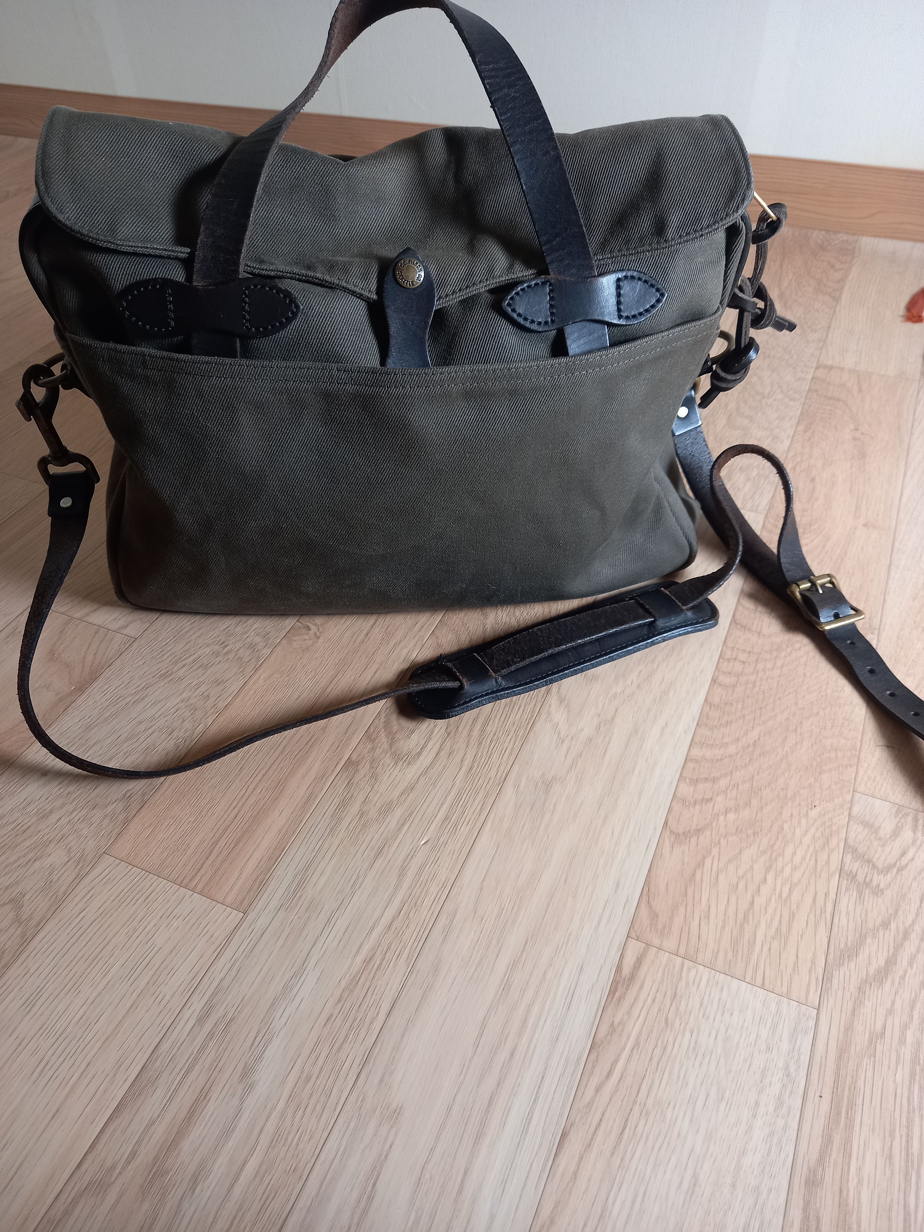 Filson 256 Original Briefcase Otter Green