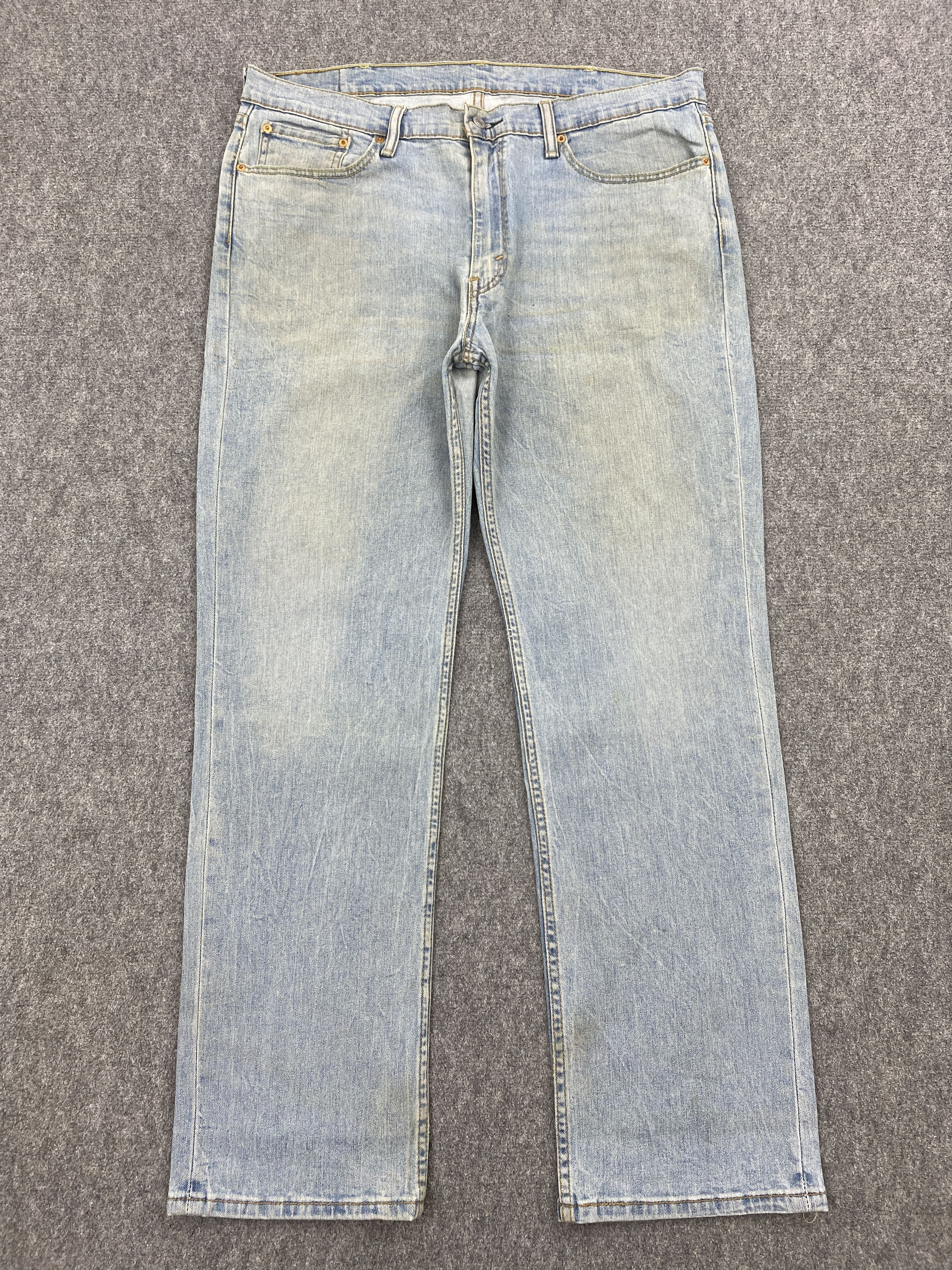 Levi's × Vintage Faded Blue Vintage Levis 514 Jeans Size US 37 - 1 Thumbnail