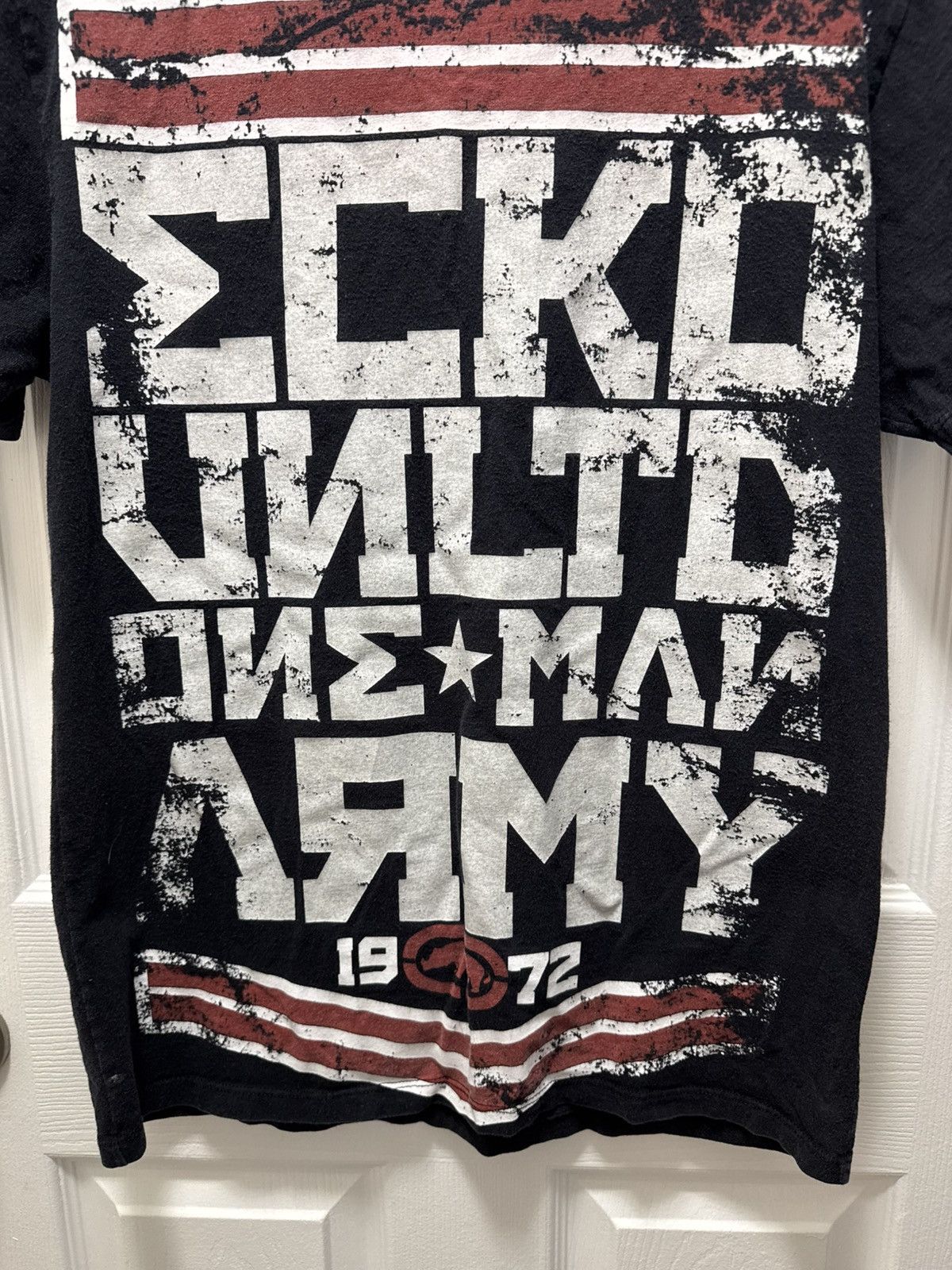 Ecko Unltd. Ecko Unltd. Vintage Faded Text One Man Army Losercore Y2K Size US M / EU 48-50 / 2 - 3 Thumbnail