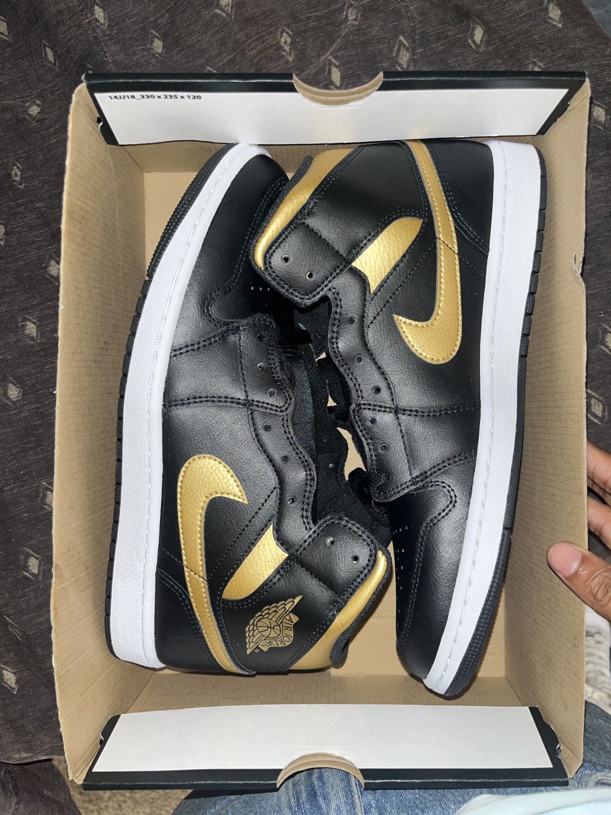 Jordan Brand Jordan 1 mids Size US 11 / EU 44 - 3 Thumbnail