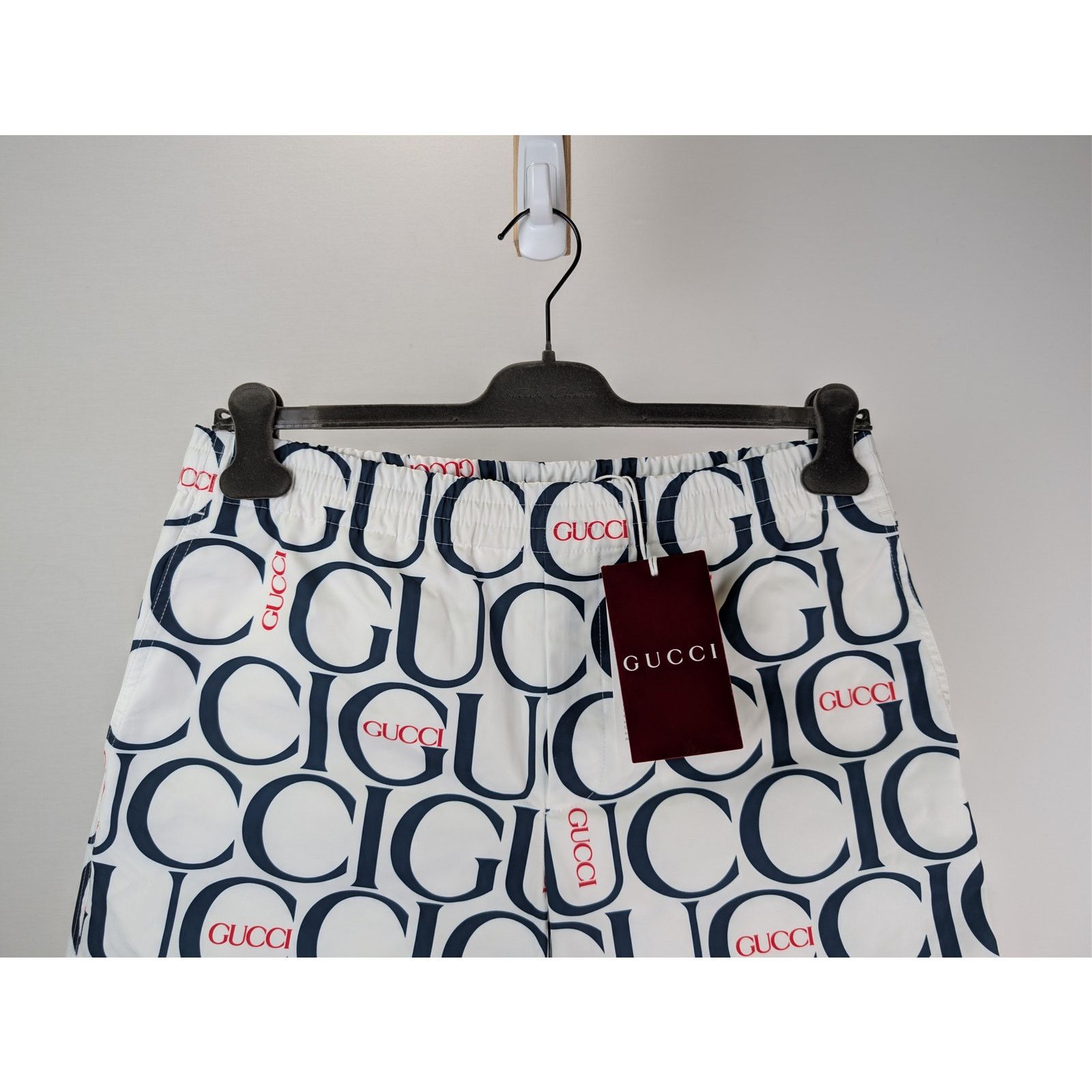 Gucci o1rshd1 GG Magazine Maxi on PL Print Short Pant Shorts White Size US 34 / EU 50 - 3 Thumbnail