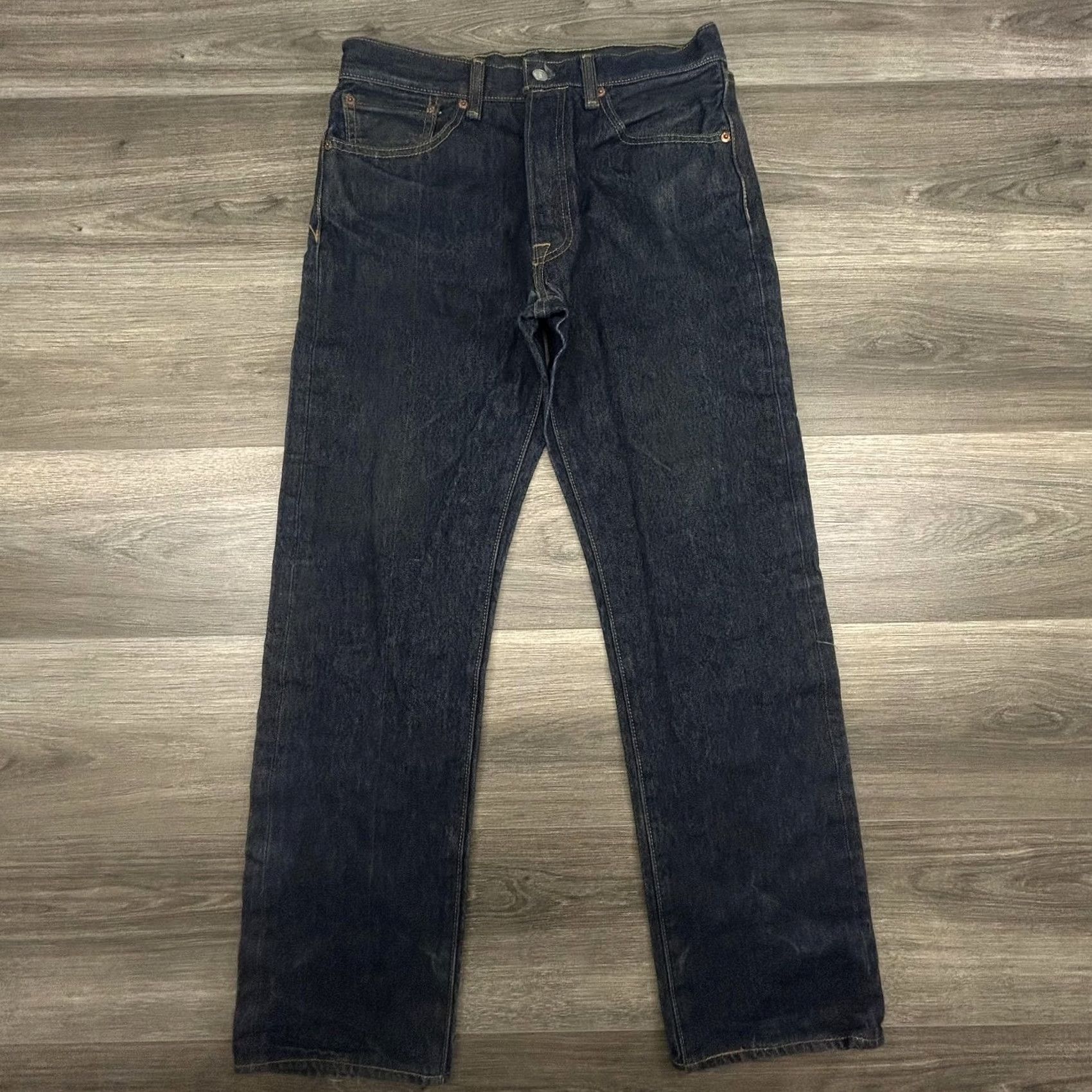 Levi's Levi's 501 Jeans Indigo Blue Wash Straight Leg Button Fly Denim 30x30 Mens Leather Patch 5-PocketVintage No Size US 30 / EU 46 - 2 Thumbnail
