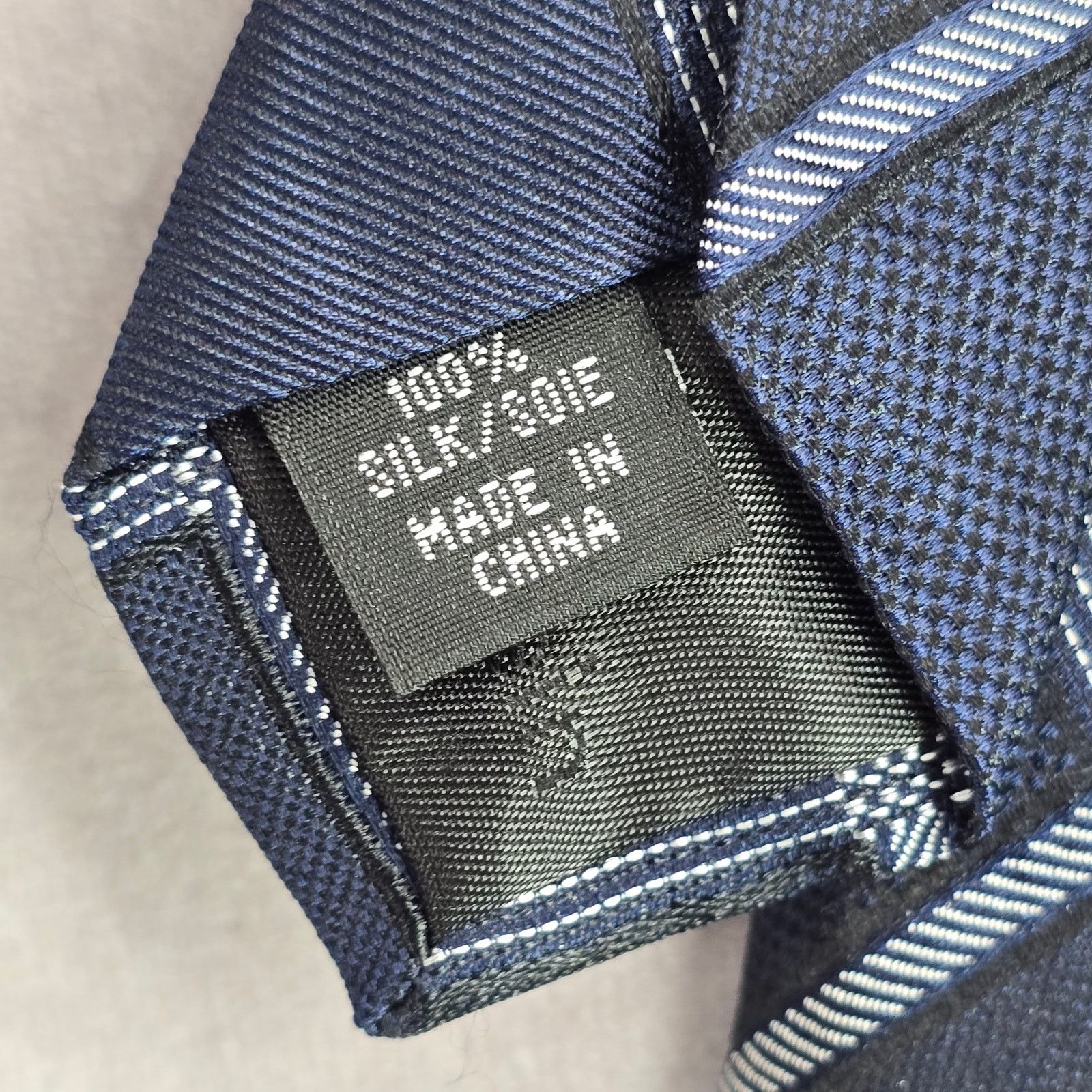Calvin Klein Calvin Klein Blue Plaid Tartan 100% Silk Men's Neck Tie Size 30 - 5 Thumbnail