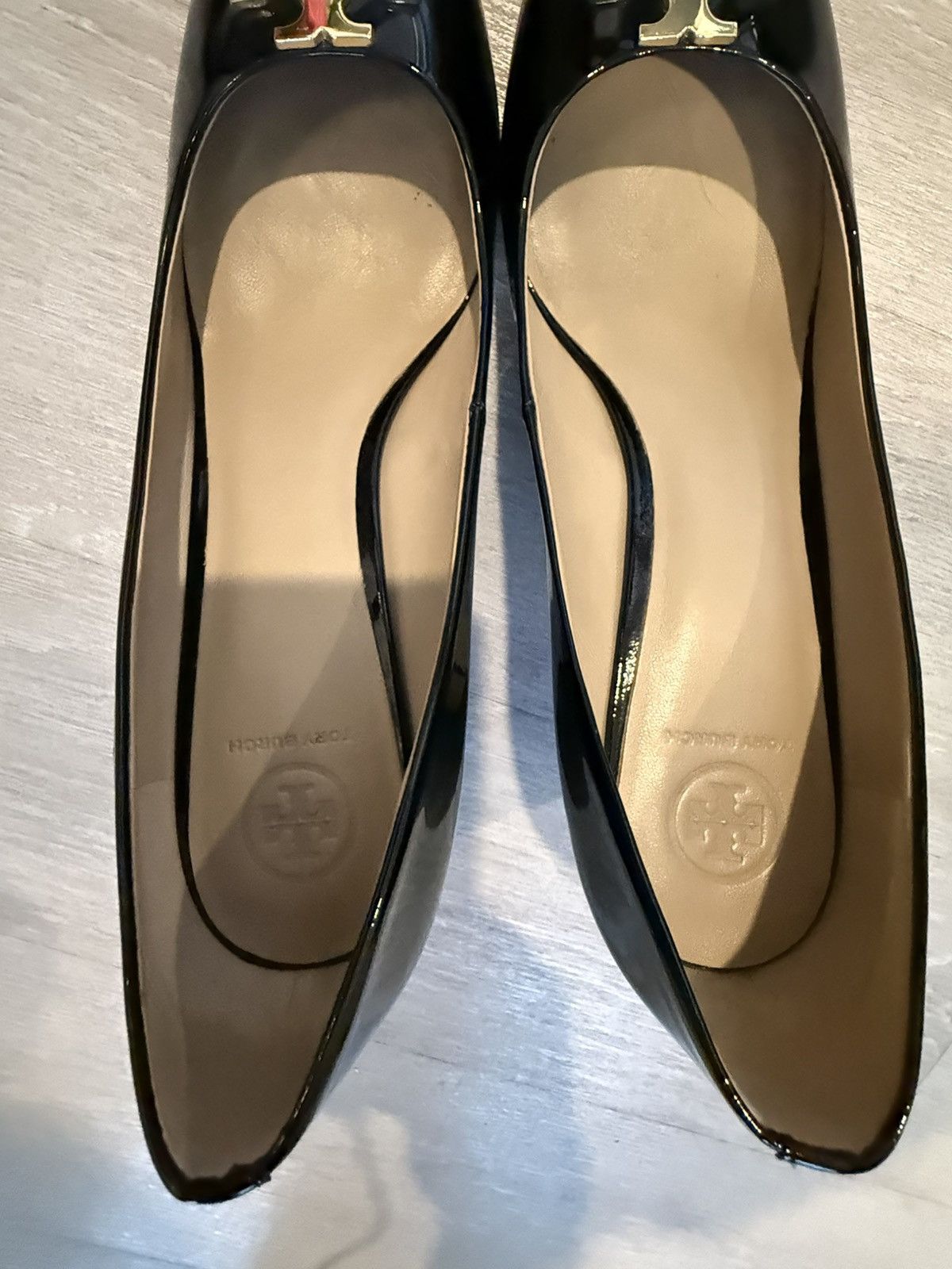 Tory Burch Tory Burch Black Patent Leather Buckle Block Heel Pumps Size US 9.5 / IT 39.5 - 4 Thumbnail