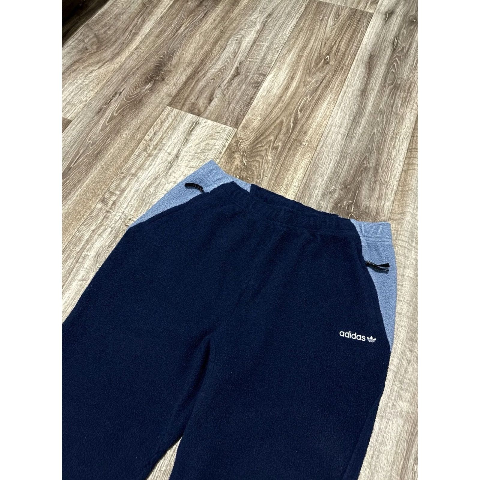 Adidas ADIDAS FLEECE SWEATPANTS Size L NAVY BLUE Y2K RARE PANTALONE MEN’S Size US 33 - 6 Thumbnail