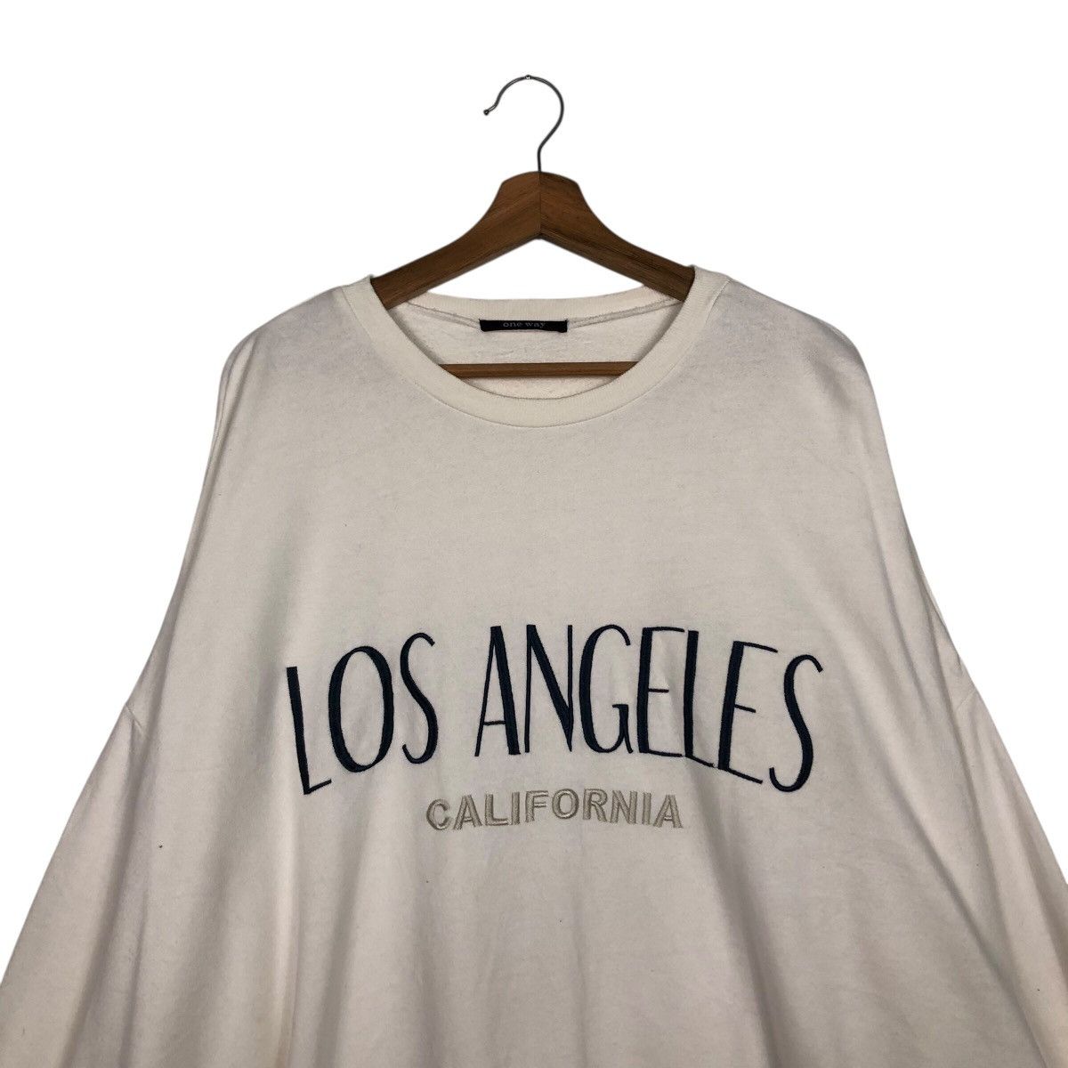 Japanese Brand Retro Los Angeles California Spellout Crewneck – White Size US M / EU 48-50 / 2 - 4 Thumbnail