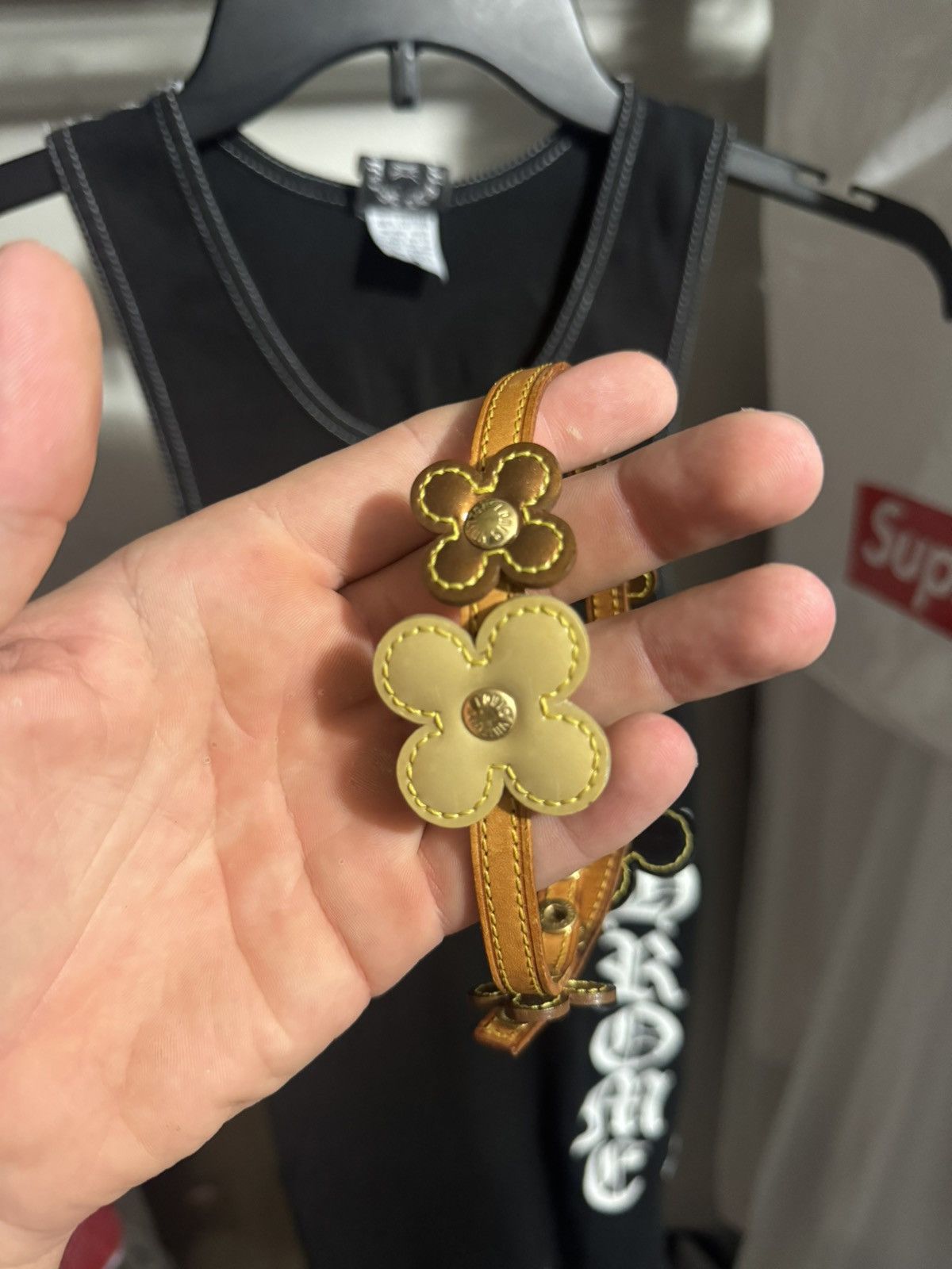 Louis Vuitton Louis Vuitton Fleur Vachetta Vernis Leather Bracelet Size ONE SIZE - 6 Thumbnail