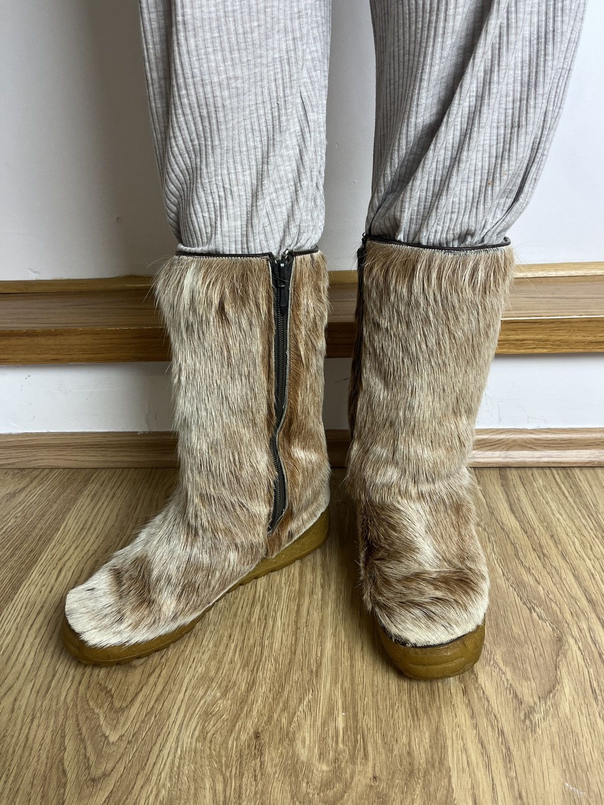 Hysteric Glamour DDP Arktis Style Faux Fur Winter Boots Beige Style Y2K Size US 9 / IT 39 - 4 Thumbnail