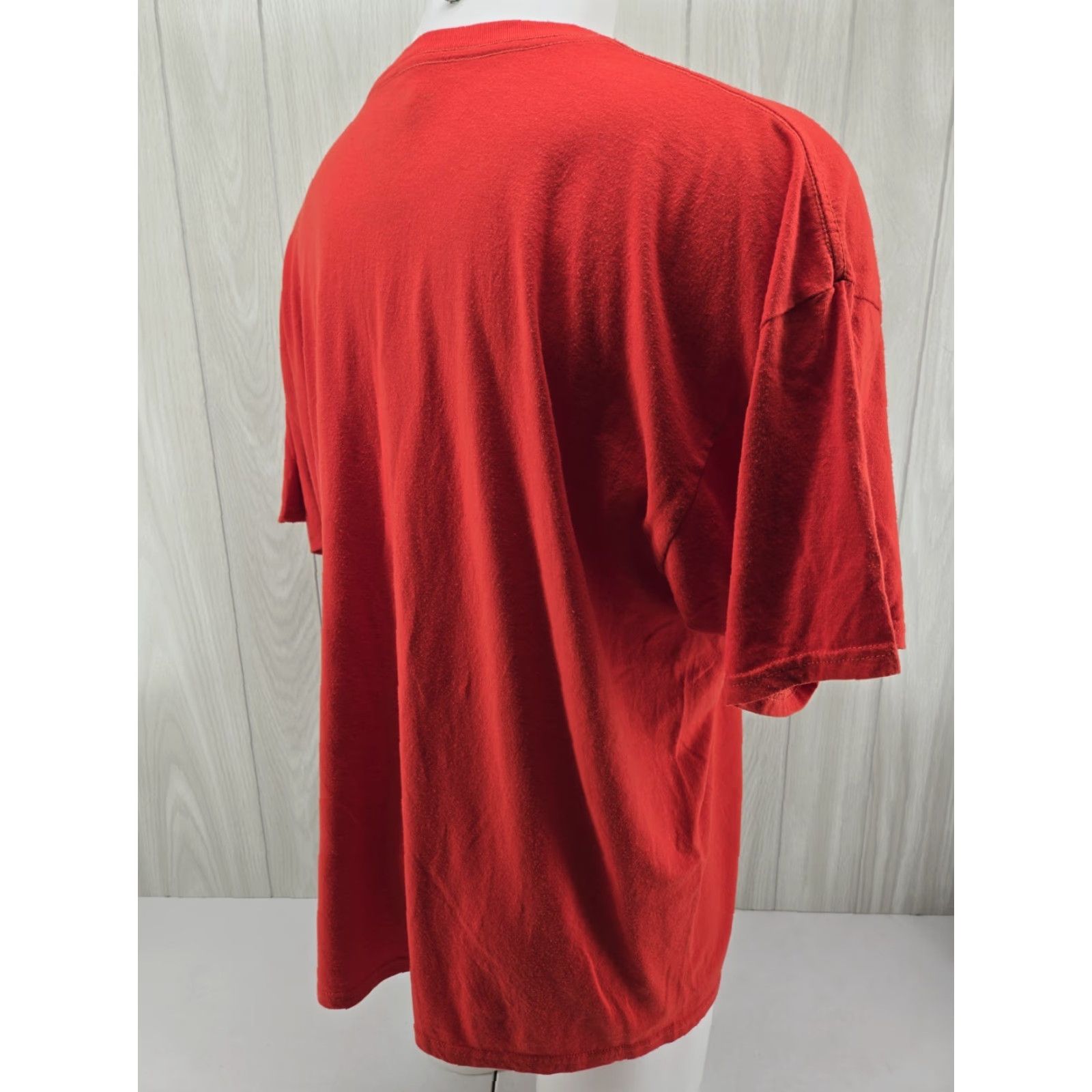 Vintage Black Ink Design USMC Pain is Weakness Leaving the Body Red 2XL Marine Corp Logo Shirt Men Short Sleeve Crew Neck Graphic Print Cotton T-Shirt Size US XXL / EU 58 / 5 - 7 Thumbnail