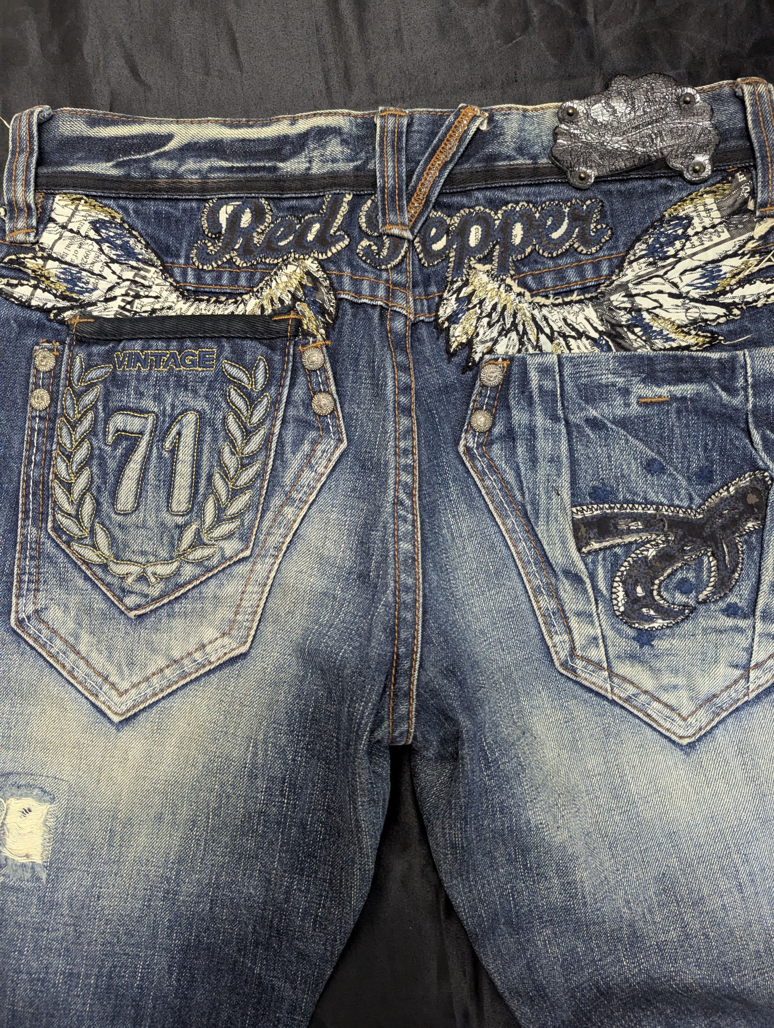Other Red Pepper Y2K design size 31 Size US 31 - 1 Thumbnail