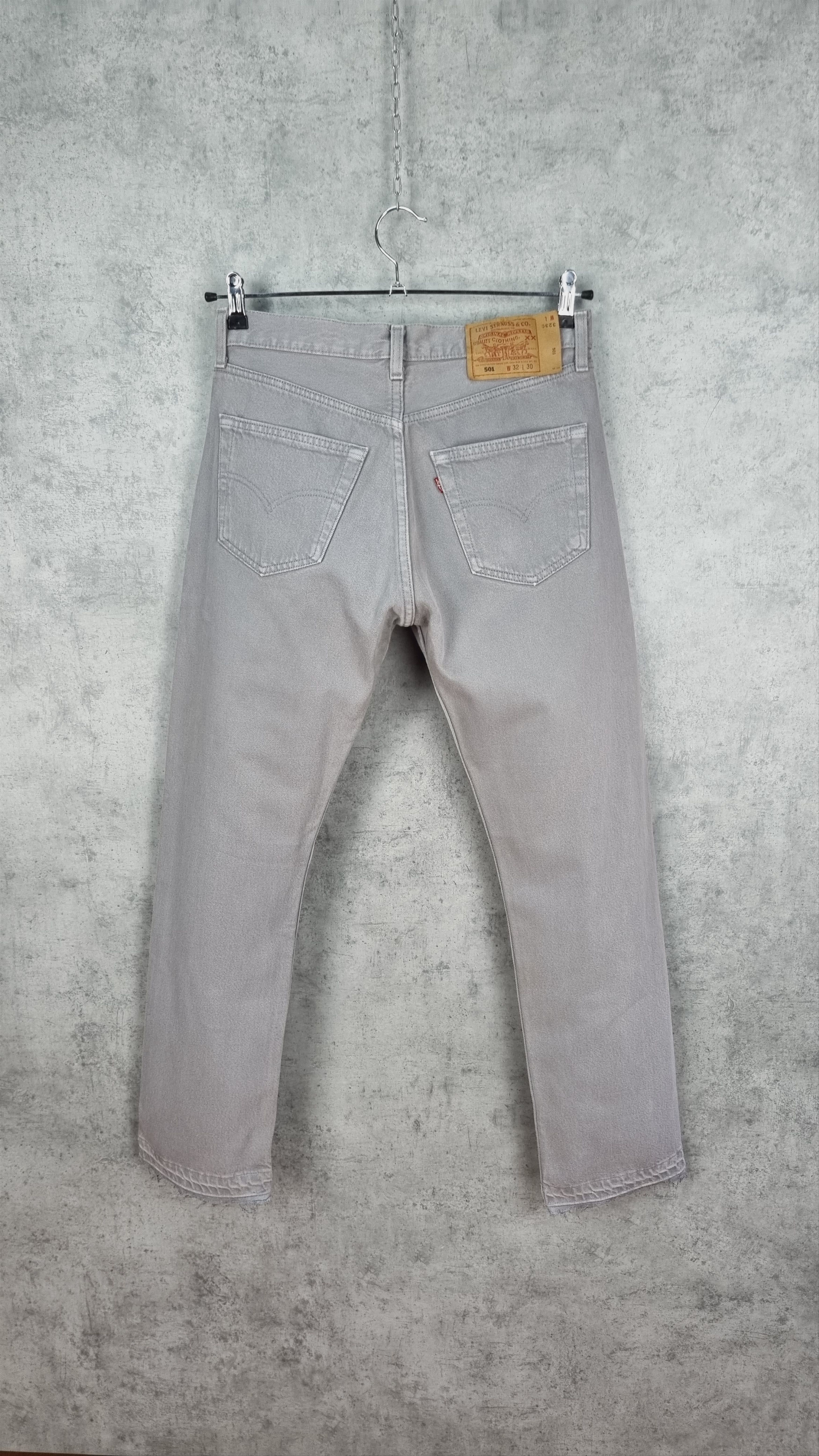 Levi's × Levi's Vintage Clothing 90s Levi's 501 Gray Denim Buttons Flies Jeans Size US 31 - 2 Thumbnail