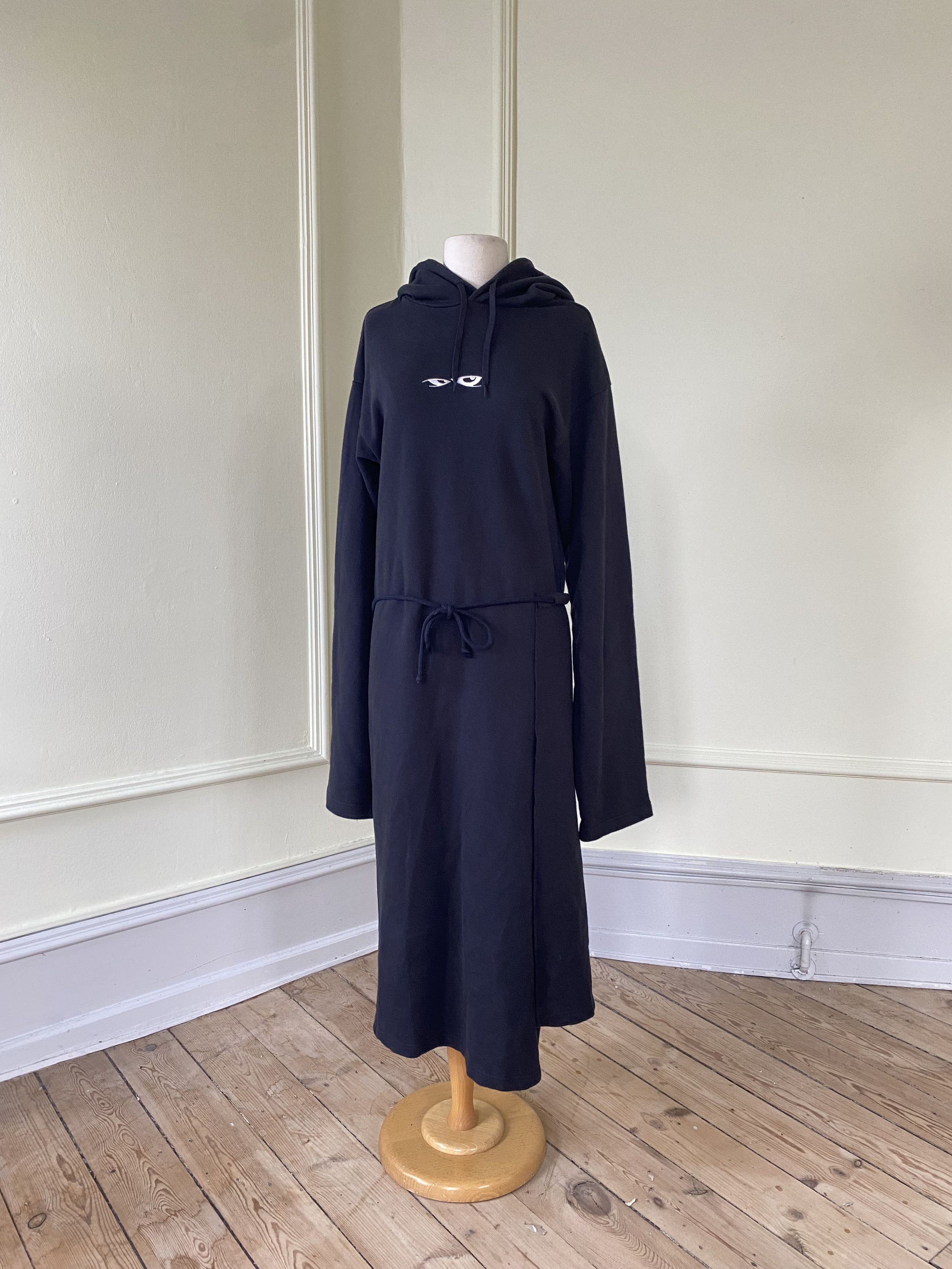 Vetements FW18 Eyes Hoodie Dress Grailed