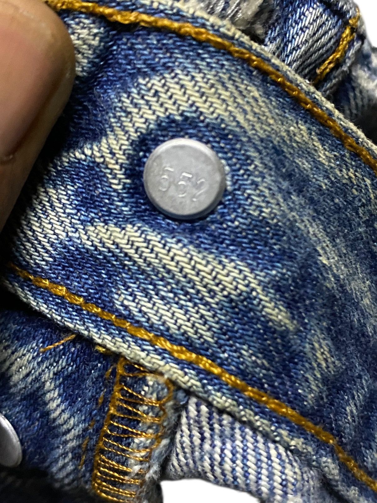 Levi's Levi’s 501 Distressed Light Wash Straight USA Vintage Size US 32 / EU 48 - 20 Thumbnail