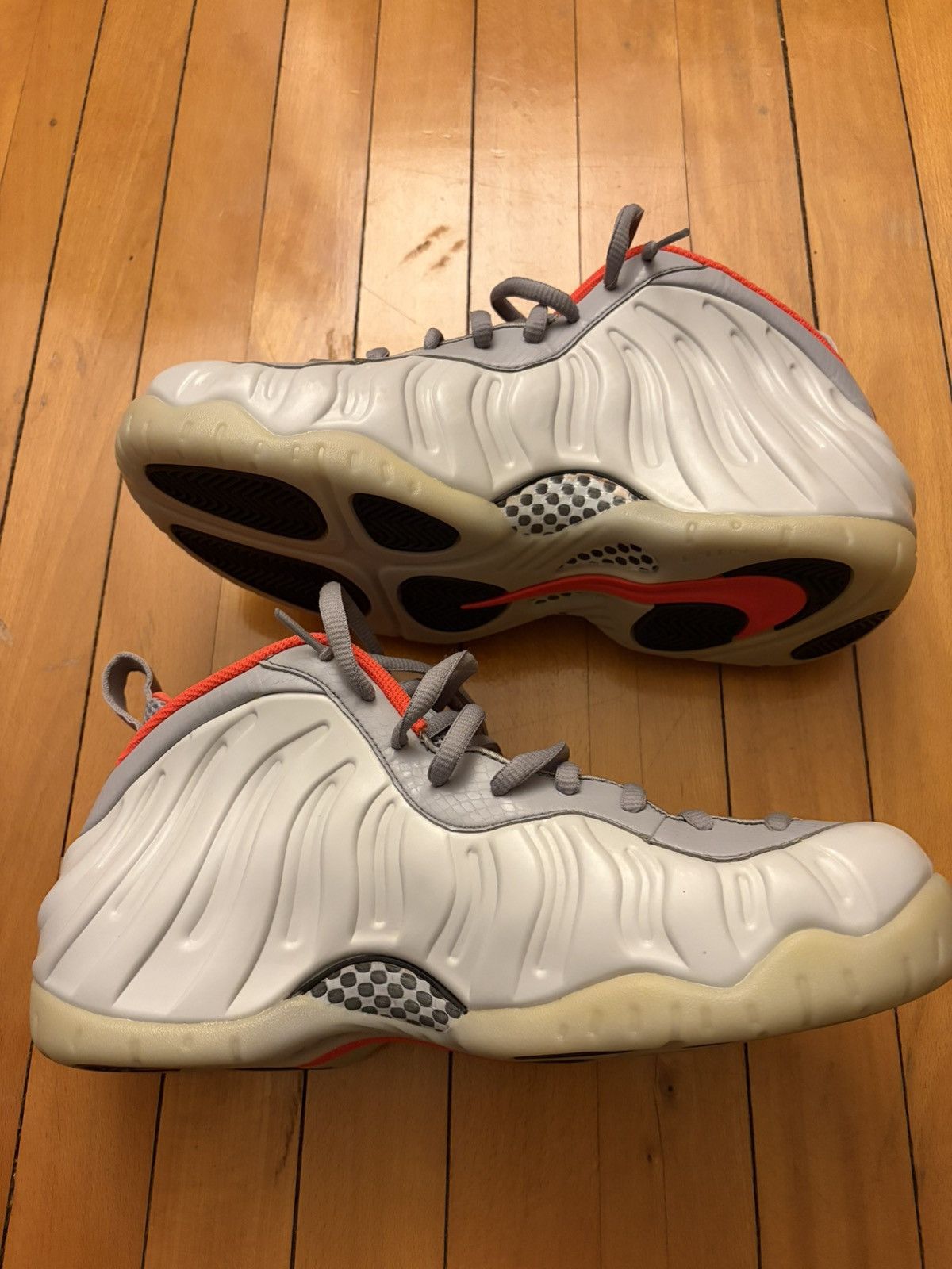 Nike Nike Foamposite pure platinum Size US 11.5 / EU 44-45 - 1 Thumbnail