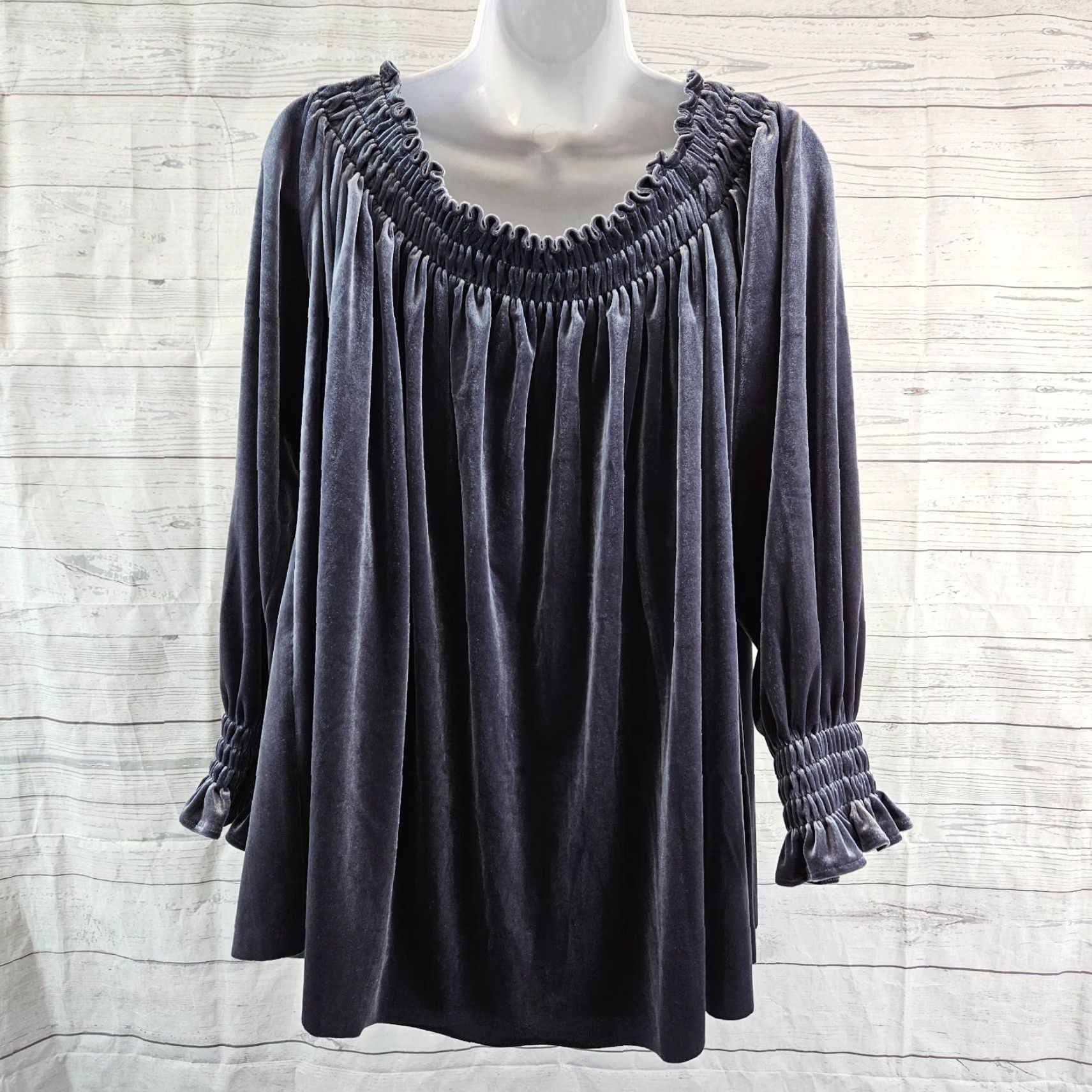 Norma Kamali Norma Kamali Womens Off the Shoulder Top Sz M Velvet Blue Solid Blouse Shirt Womens Size M / US 6-8 / IT 42-44 - 4 Thumbnail