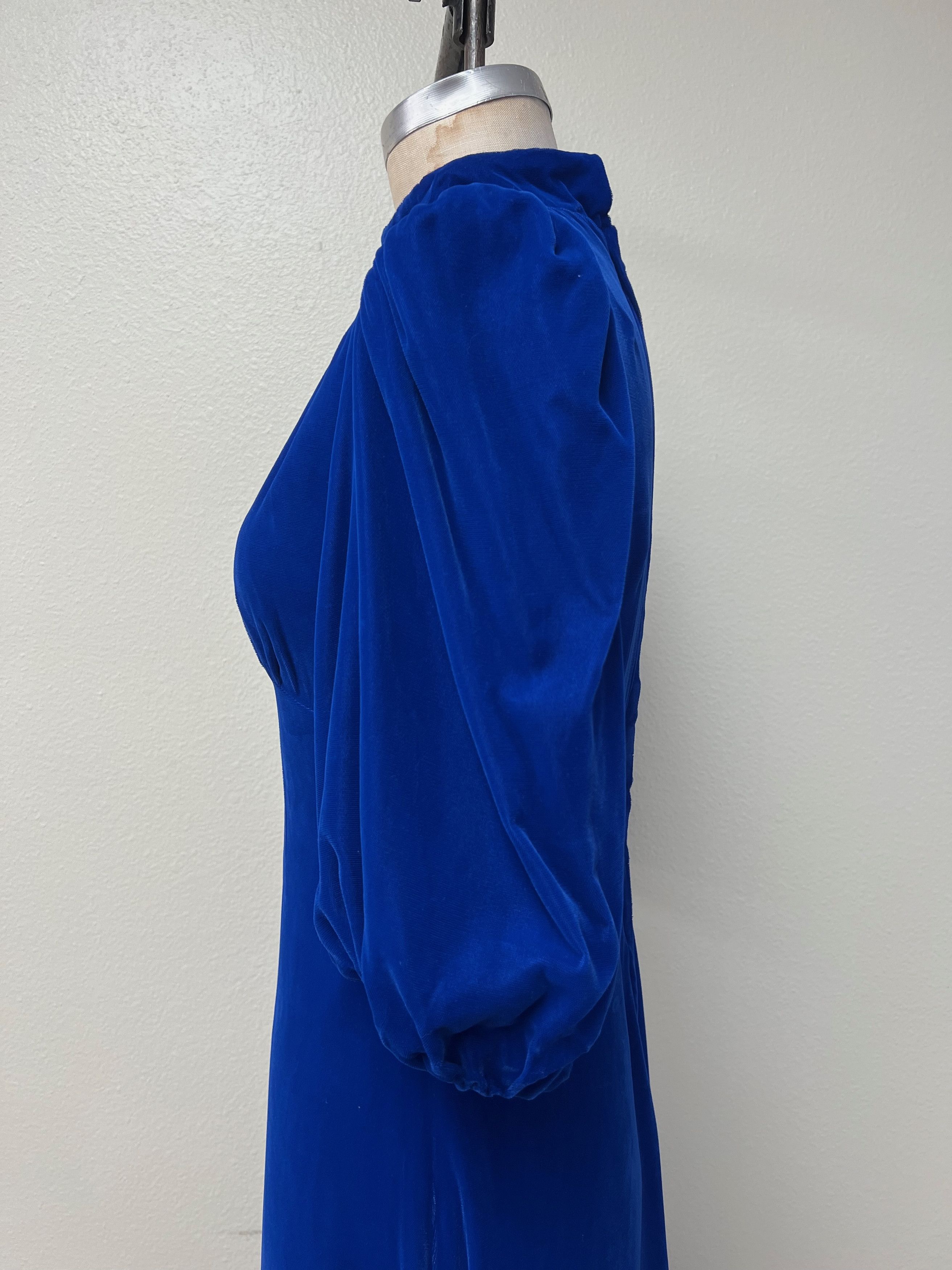 Handmade EUC Vintage 60s 70s Velvet Stand Collar Blue Maxi Dress Size S / US 4 / IT 40 - 5 Thumbnail