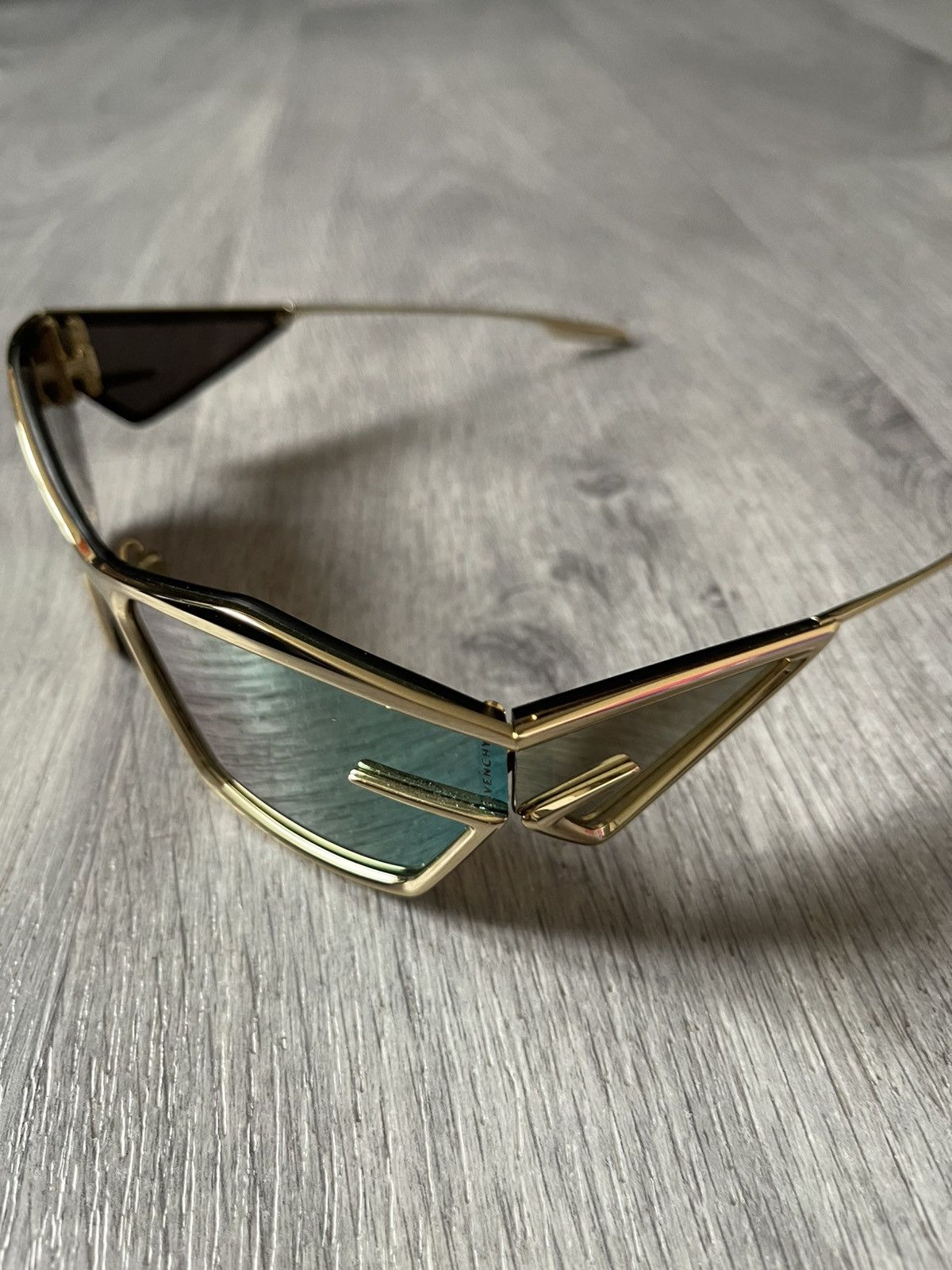 Givenchy Givenchy Gold Giv cut metal sunglasses Matthew Williams Size ONE SIZE - 8 Thumbnail