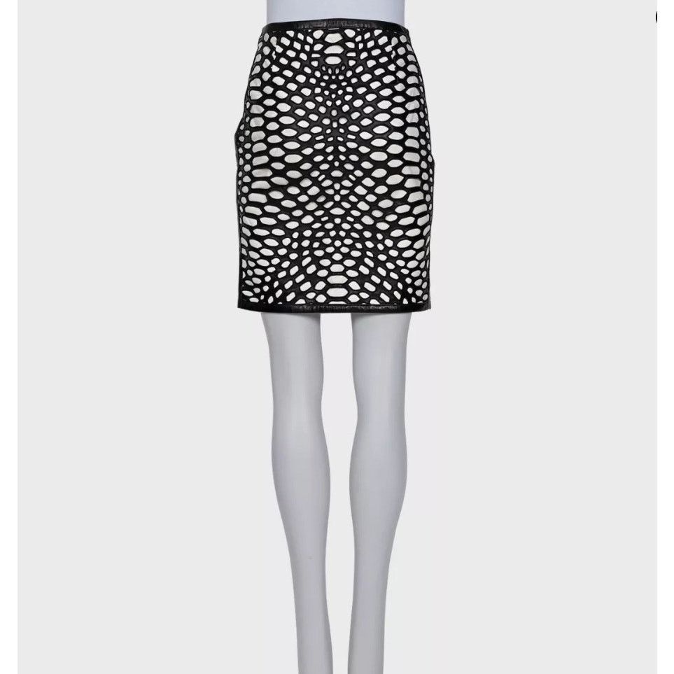 Tom Ford Tom Ford Black & White Perforated Leather Skirt - IT40/S Size 27" / US 4 / IT 40 - 3 Thumbnail