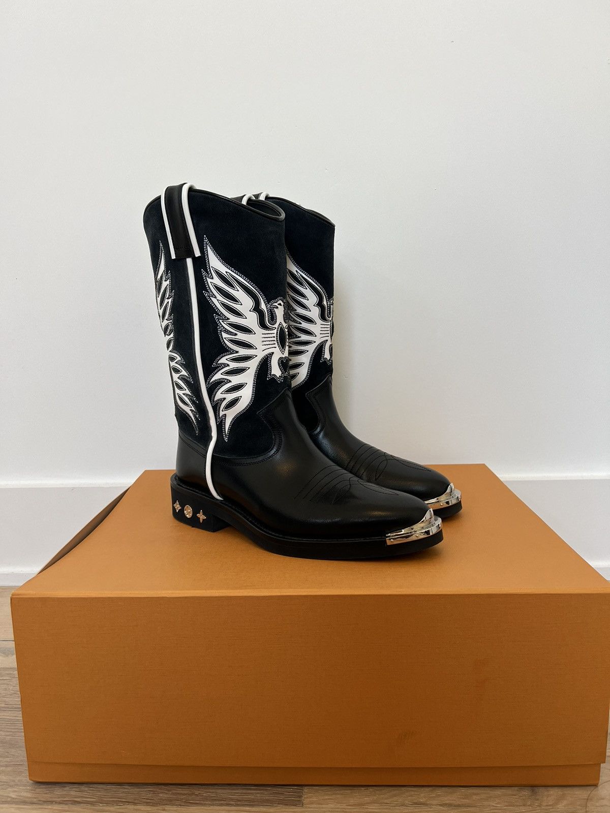 Louis Vuitton Canyon Black Boots