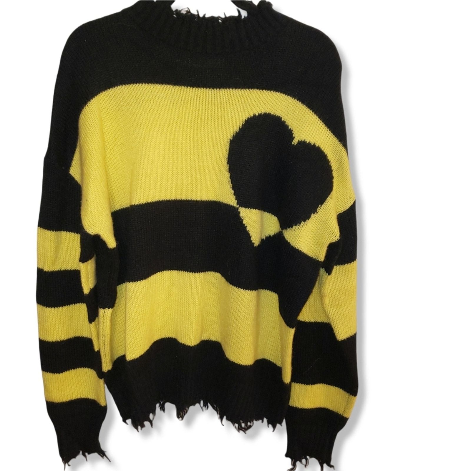 Other SHOW ROOM brand Woman's oversized sweater Yellow/black heart Size M / US 6-8 / IT 42-44 - 1 Thumbnail