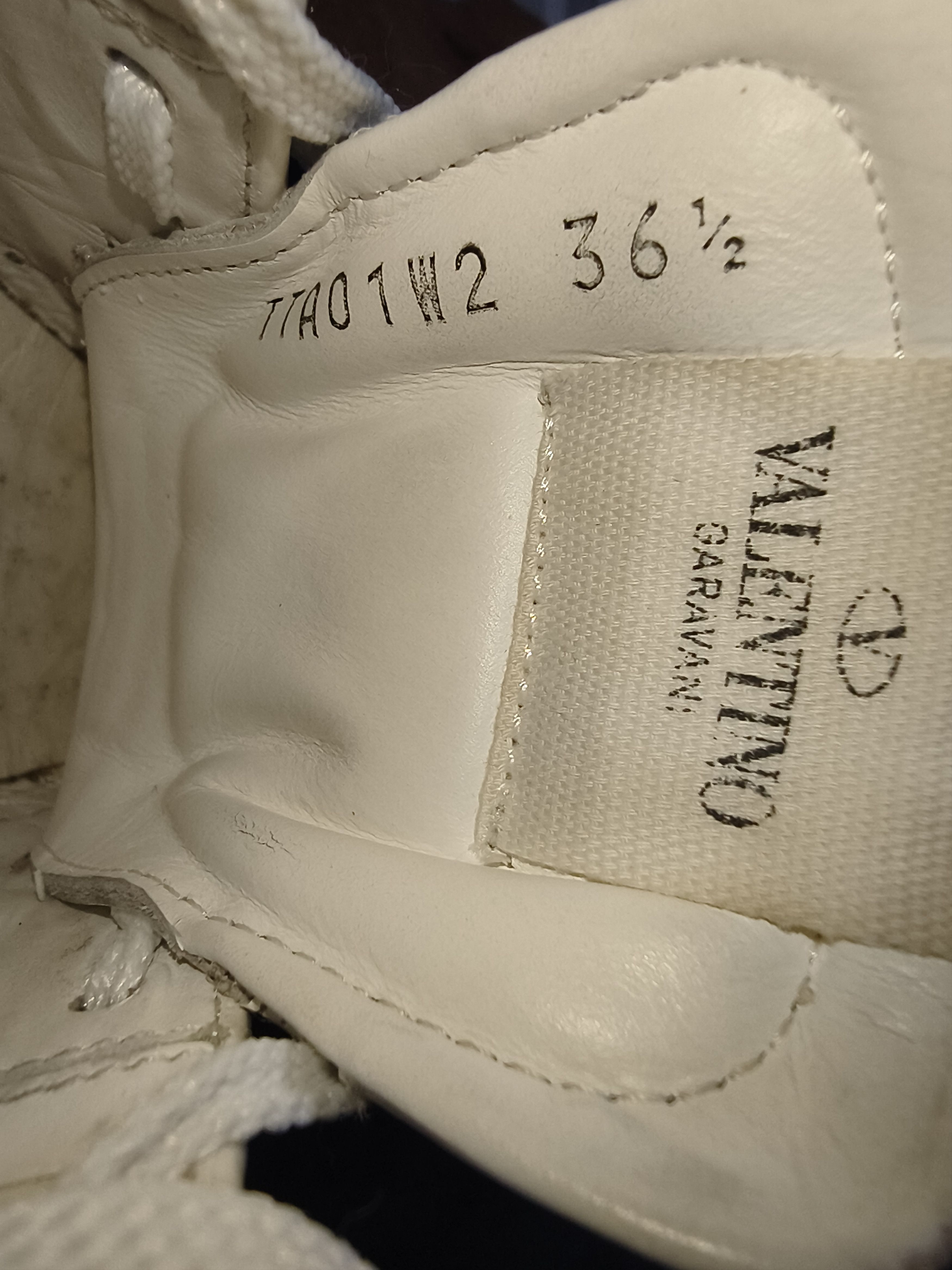 Valentino Valentino 11.Rockstud Untitled Sneaker White Size US 6.5 / IT 36.5 - 6 Thumbnail