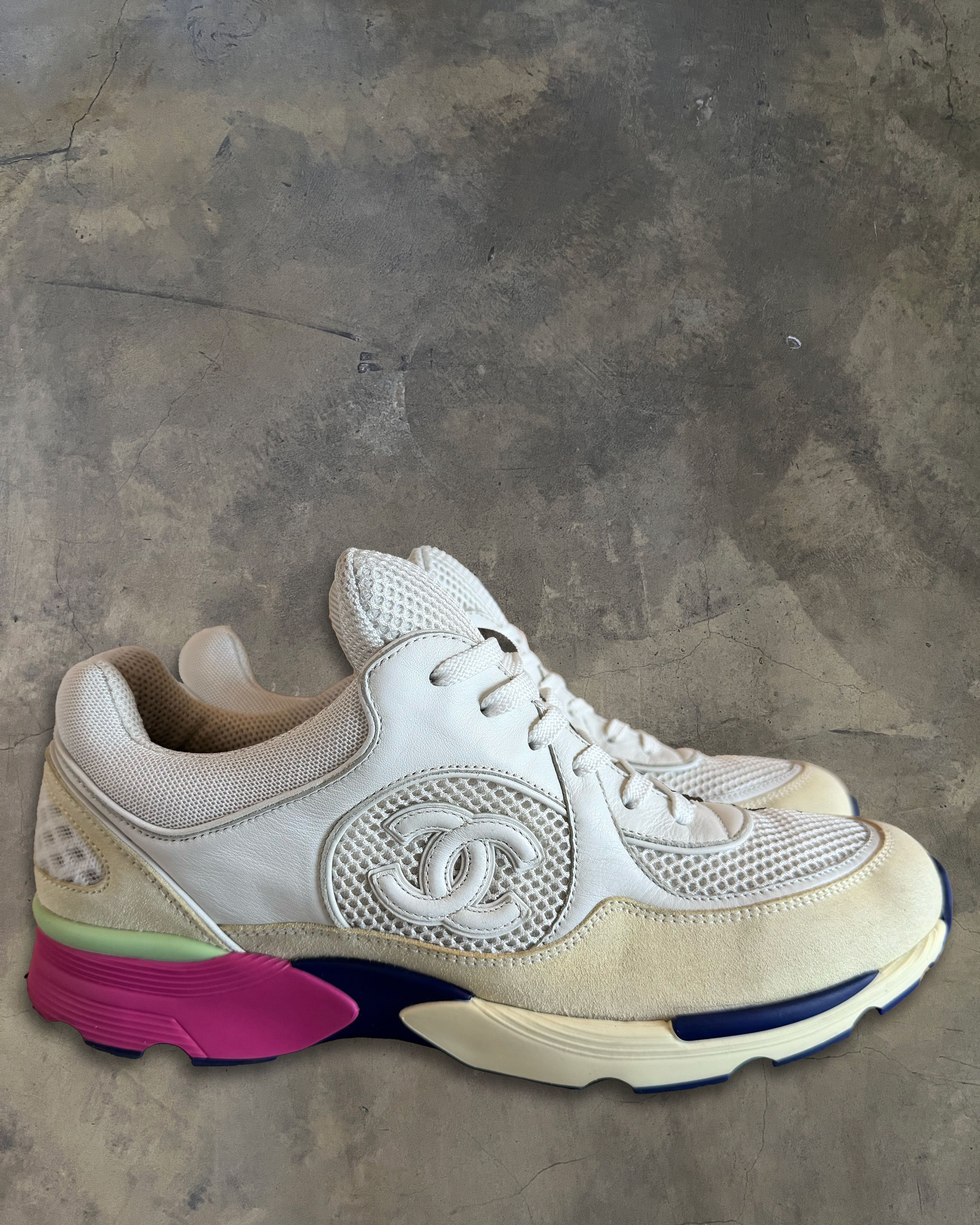 Chanel CHANEL MULTICOLOUR CC LOGO SNEAKERS Size US 8 / EU 41 - 3 Thumbnail