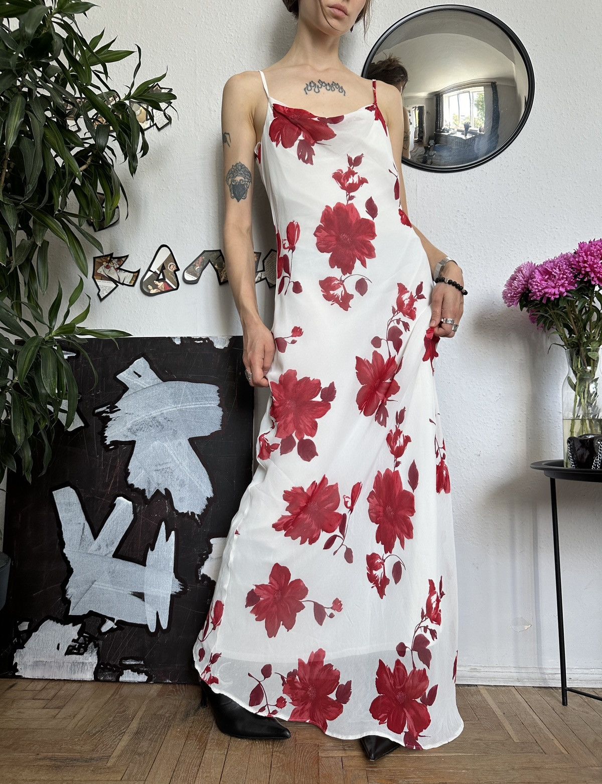 Beauty Beast Stunning evening vintage rose floral mesh cowl maxi dress Size M / US 6-8 / IT 42-44 - 6 Thumbnail