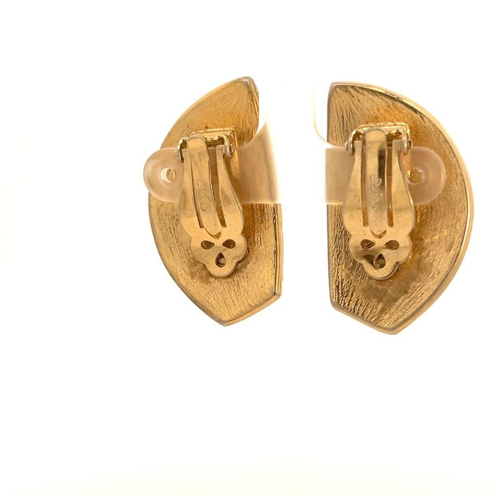 & Other Stories Vintage Trifari - Cream Half Shield Gold tone Clip Earrings Size ONE SIZE - 5 Thumbnail