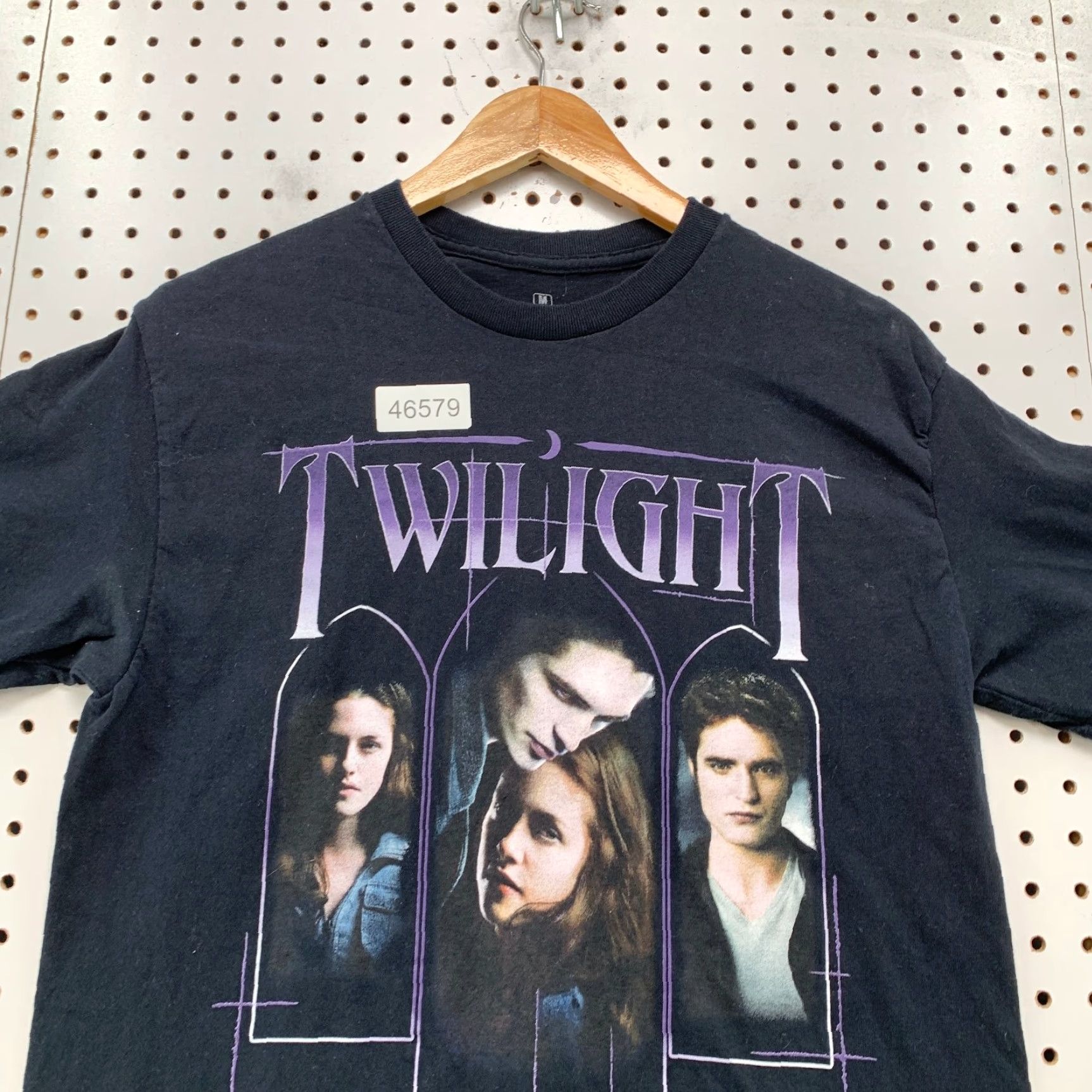 Vintage Twilight Mens T-Shirt City Black Movie Twilight Saga Shirt Short Sleeve Medium Size US M / EU 48-50 / 2 - 5 Thumbnail