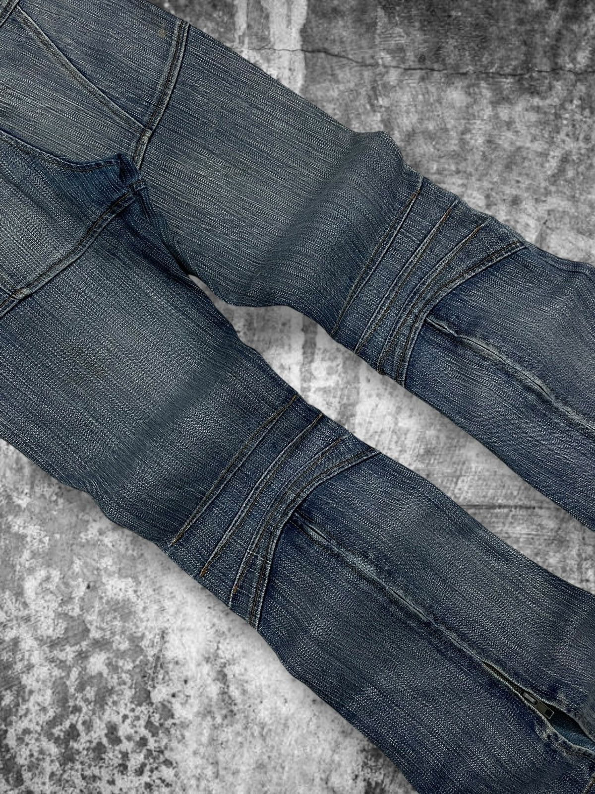 Japanese Brand Vintage Japan Designer 90’s Crest Jeans Flared Trible Denim Size US 29 - 9 Thumbnail