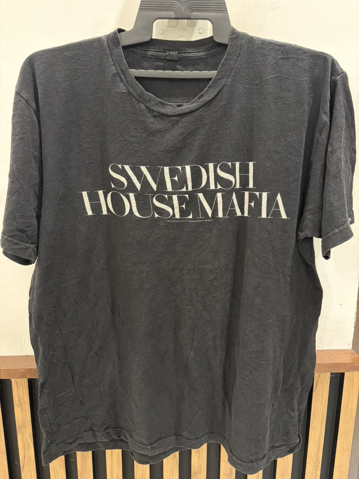 Band Tees Swedish House Mafia 2013 SSA WORL TOUR Official Merch Size US L / EU 52-54 / 3 - 5 Thumbnail