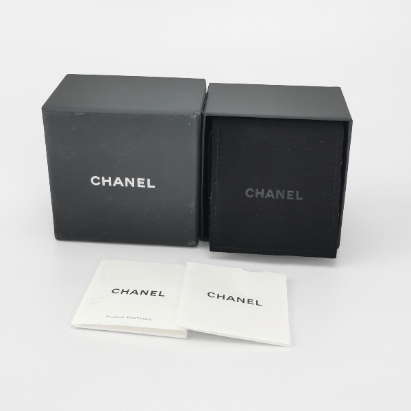 Chanel Chanel (22S) Crystal Letter Double C Square Ring Size 12 -z Size ONE SIZE - 8 Thumbnail