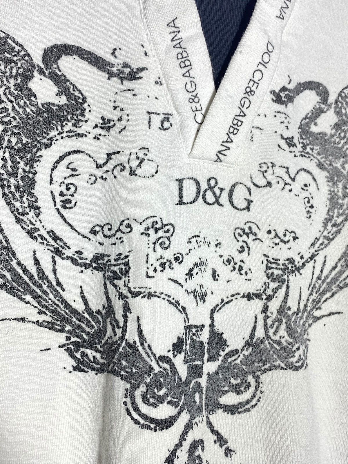Other 🔥 00s D&G SKULL CROSS WINGS TEE ITALIAN VINTAGE SEXY FIT Size US M / EU 48-50 / 2 - 4 Thumbnail