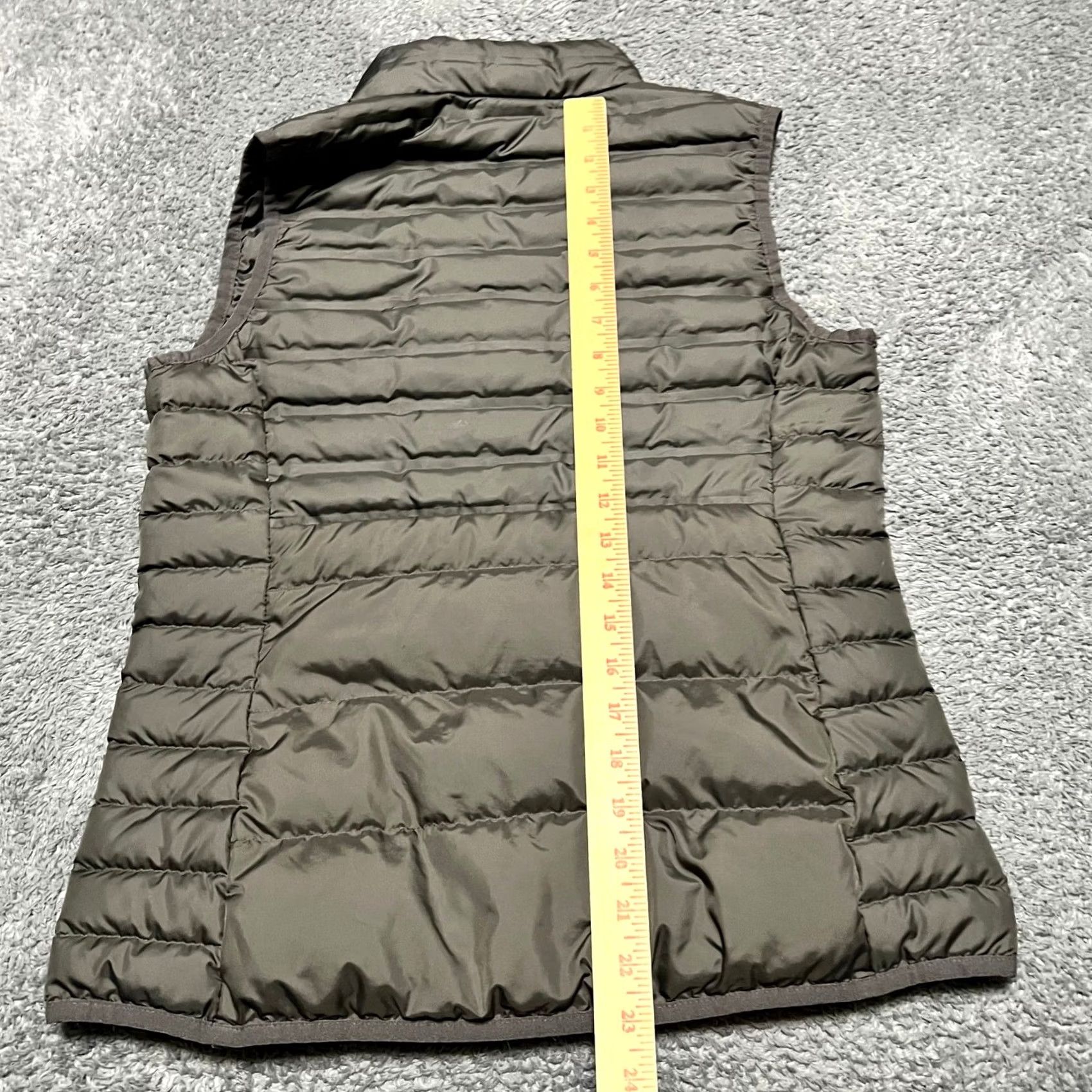 Vintage Columbia Puffer Vest Womens Small Gray Full Zip 650 Fill Coat Jacket Vest Columbia Womens Small Gray Full Zip 650 Fill Coat Jacket Size S / US 4 / IT 40 - 5 Thumbnail