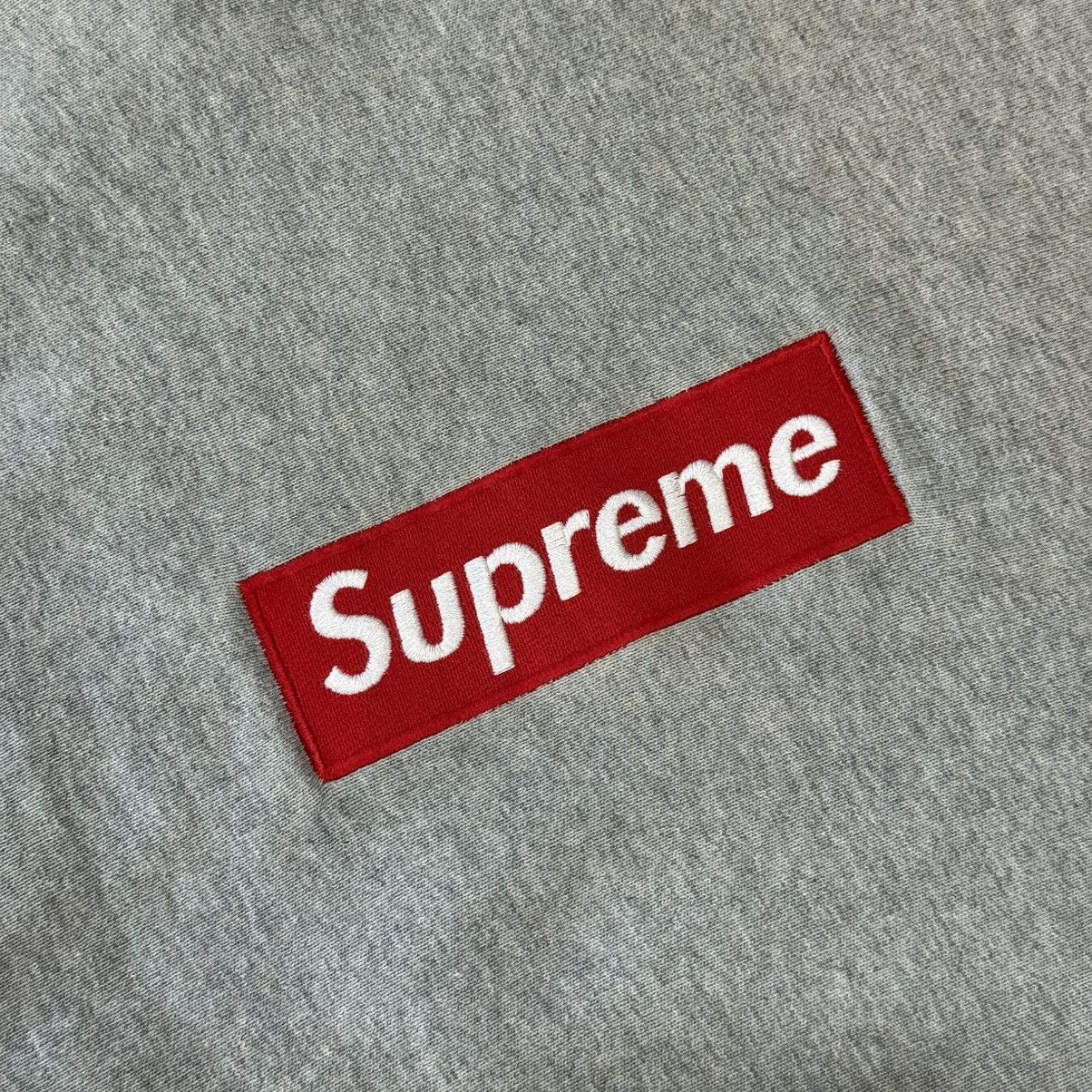 Supreme Vintage Supreme Box Logo Grey On Red 2000 Rare 💥 Size US XL / EU 56 / 4 - 3 Thumbnail