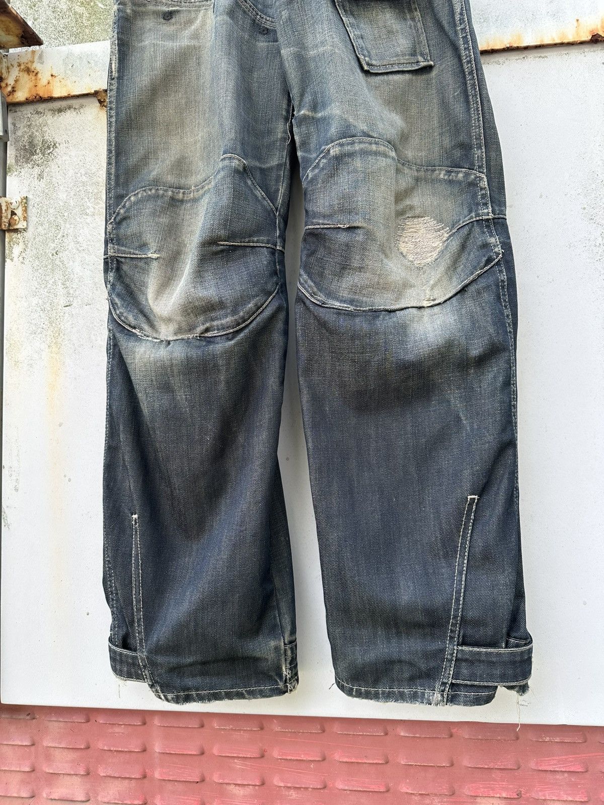 Vintage 👹Vintage G-Star Raw Thrashed Baggy Jeans Size US 30 / EU 46 - 8 Thumbnail