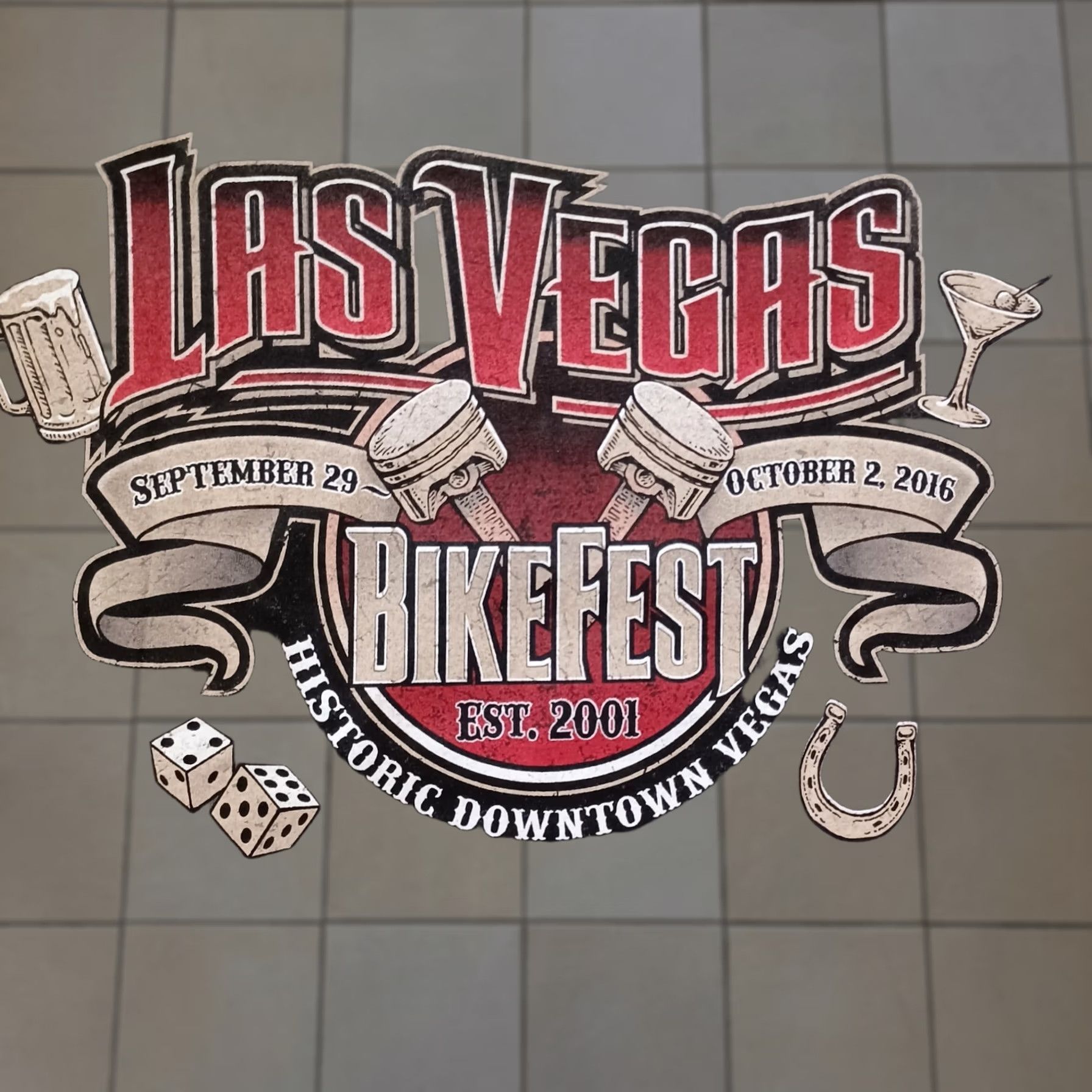 Gildan VINTAGE Las Vegas Bike Fest Mens Shirt Large Gray Double Side 2016 Motorcycle Rally Size US L / EU 52-54 / 3 - 1 Thumbnail