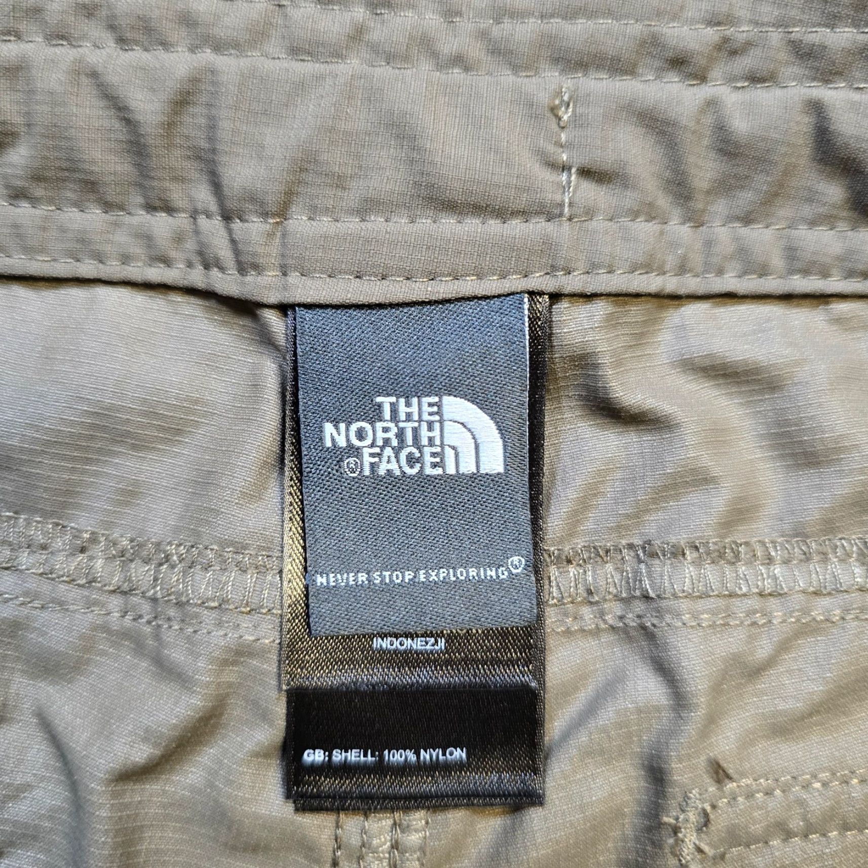 The North Face The North Face Pants Women 8 Gray Rip Stop Pockets Capri Hiking Outdoors Casual Size 30" / US 8 / IT 44 - 5 Thumbnail