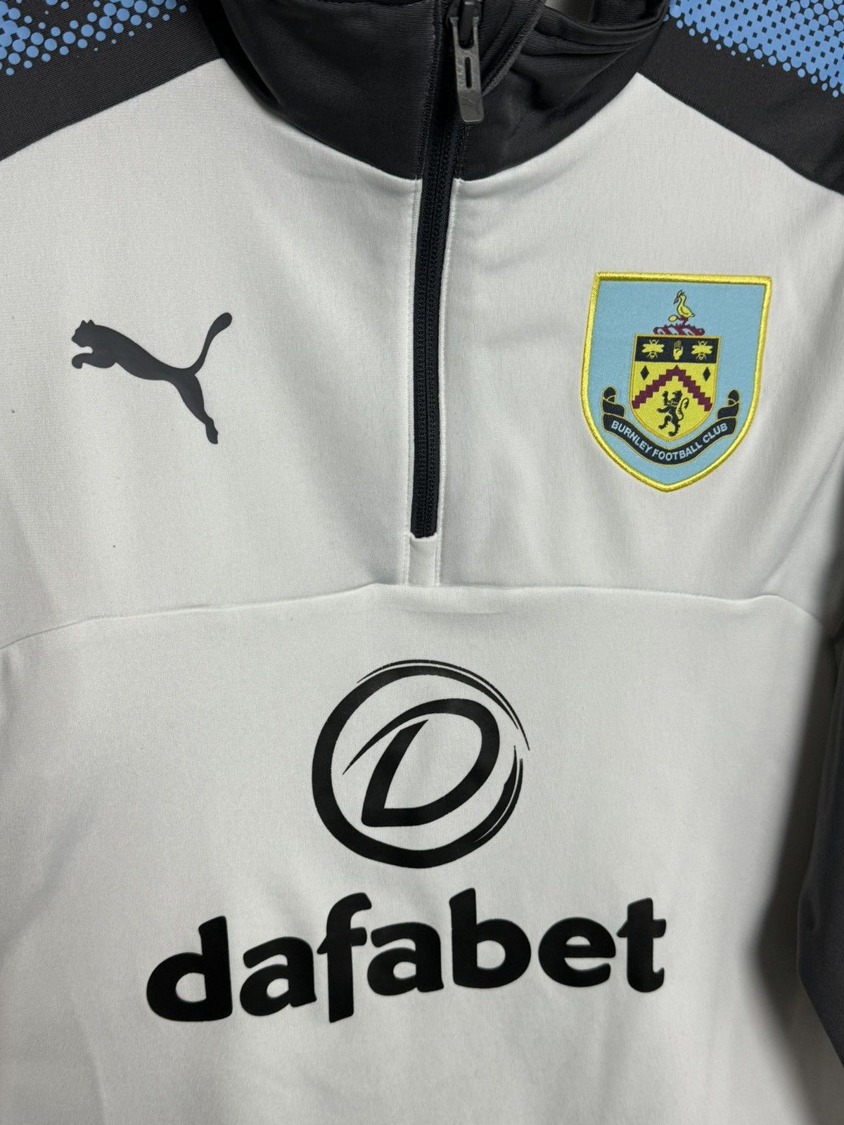 Puma Burnley Training Football Sweatshirt Size US M / EU 48-50 / 2 - 3 Thumbnail