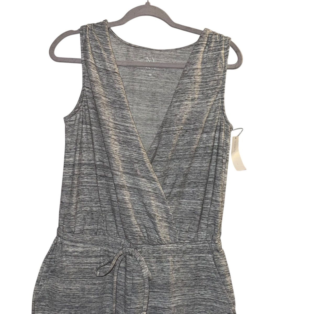 Other New York & Company gray marled sleeveless jumpsuit Size 30" / US 8 / IT 44 - 2 Thumbnail