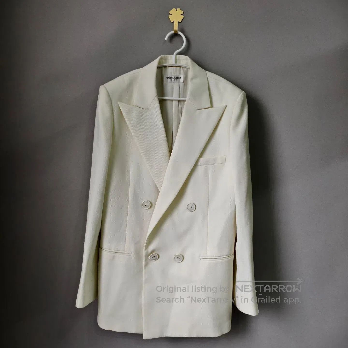 Saint Laurent Paris Saint Laurent White Wool Double-Breasted Blazer. Size S / US 4 / IT 40 - 1 Thumbnail