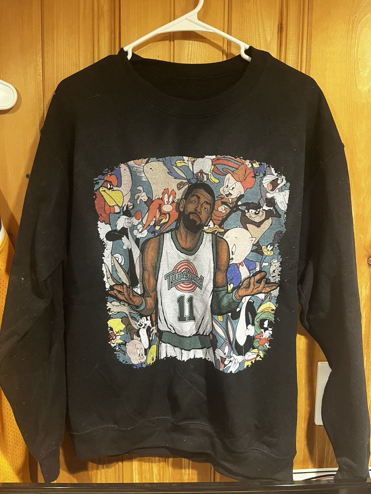Other Kyrie Irving x TuneSquad crewneck sweater Size US M / EU 48-50 / 2 - 1 Thumbnail