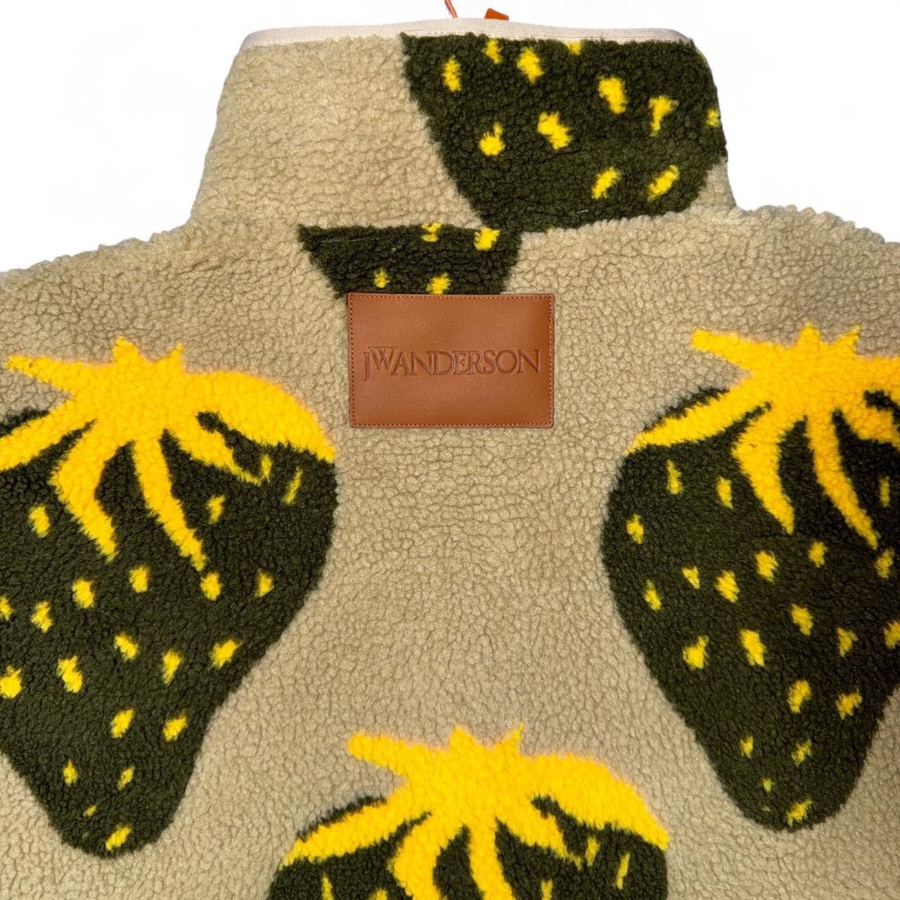 JW Anderson Strawberry Fleece Jacket Size XL Size US XL / EU 56 / 4 - 5 Thumbnail