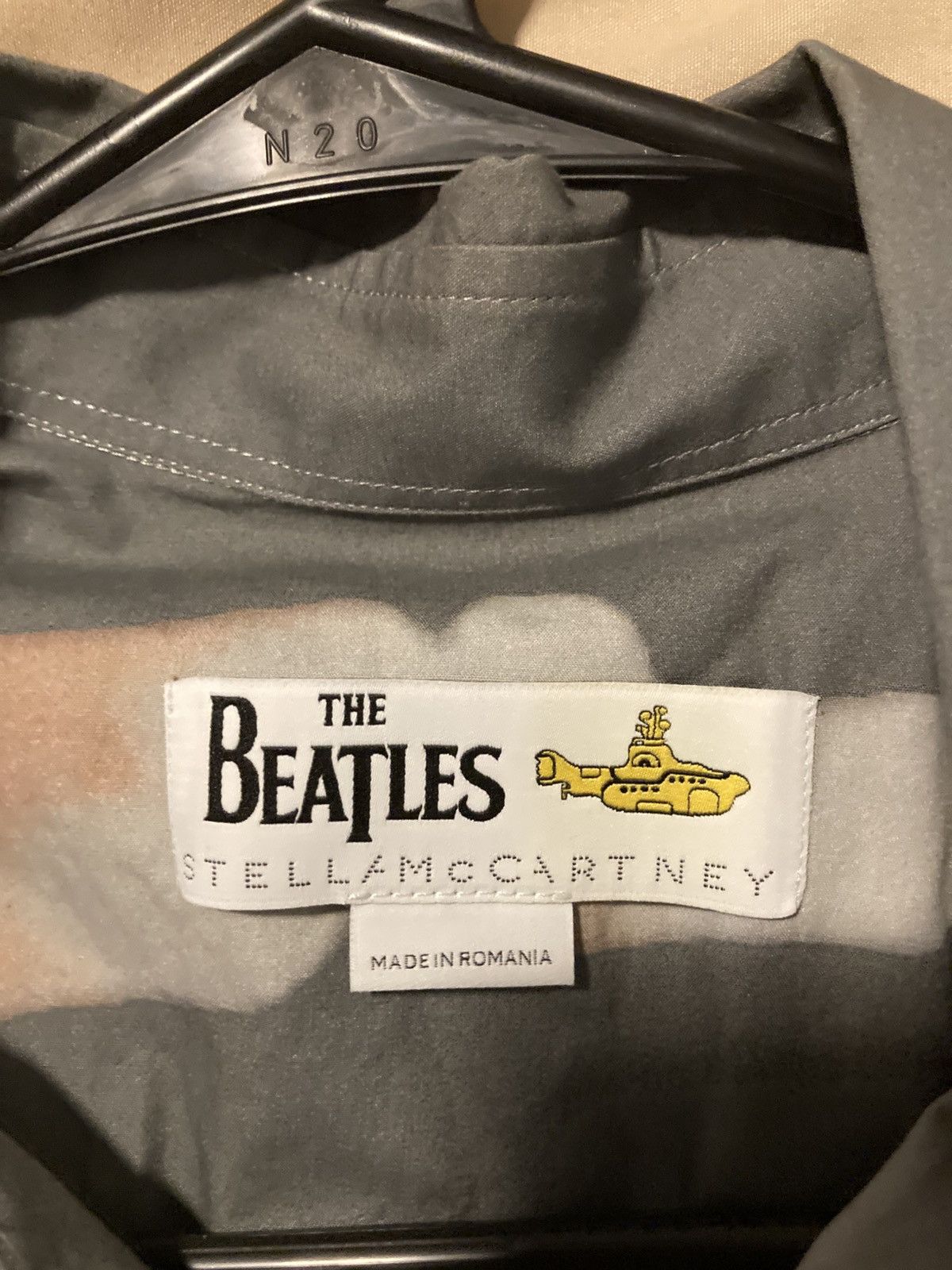 Stella McCartney Stella McCartney x The Beatles "Yellow Submarine" Shirt Size US S / EU 44-46 / 1 - 3 Thumbnail
