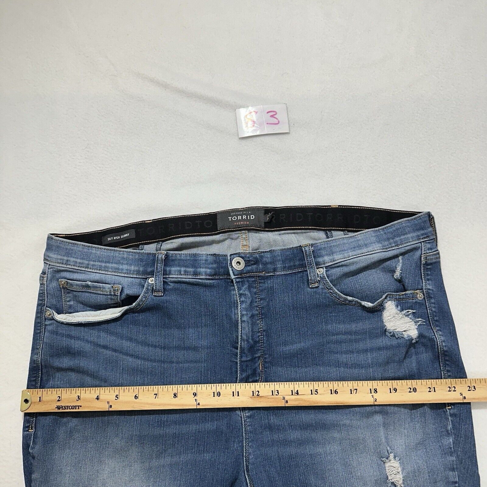 Other Torrid 26R Sky High Skinny Jeans Ripped Distressed Blue Size 42" / US 20 - 15 Thumbnail