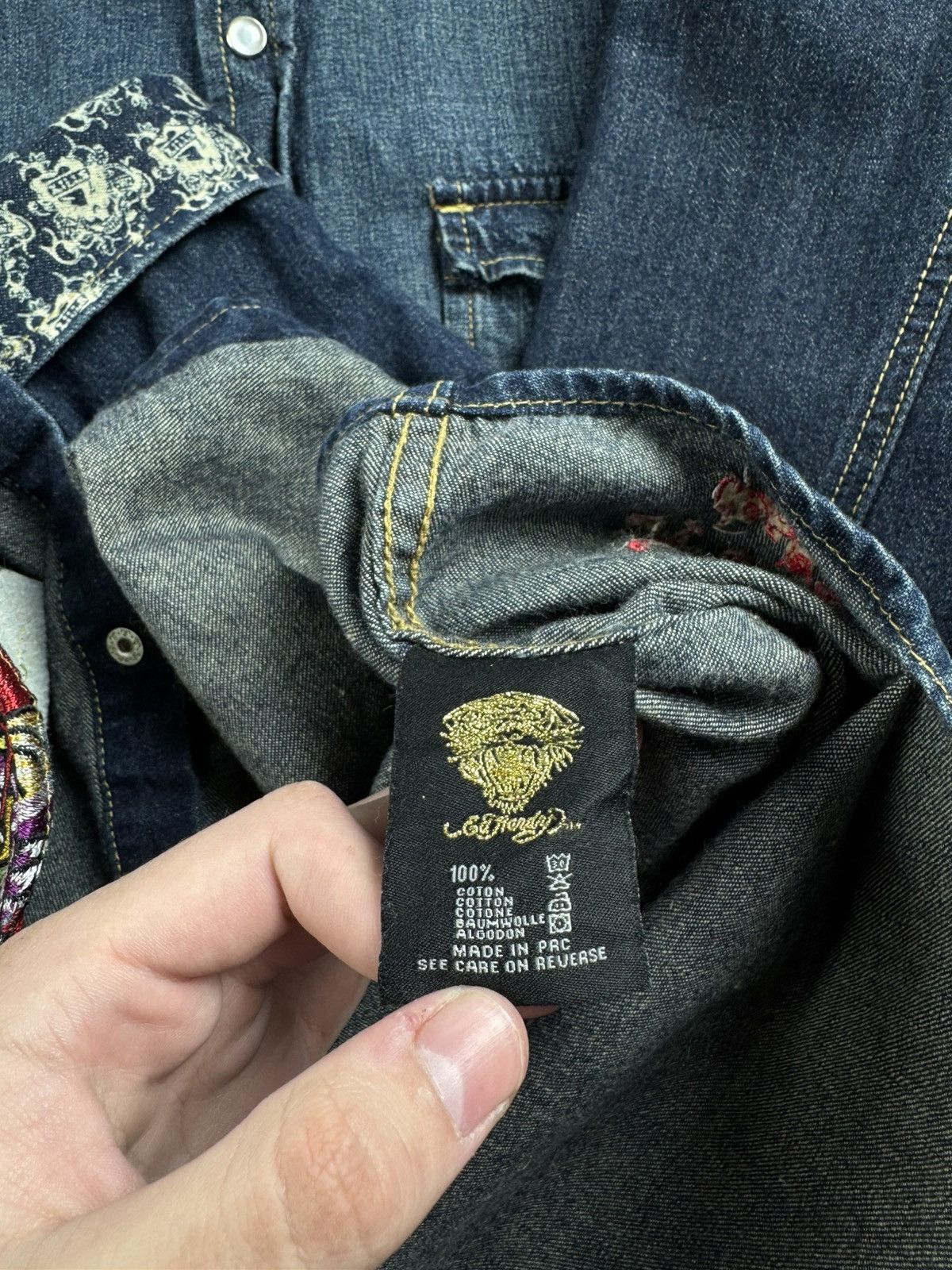 Ed Hardy Vintage Ed Hardy Dragon Y2K Denim Jeans Jacket Faded Shirt Size US XL / EU 56 / 4 - 23 Thumbnail